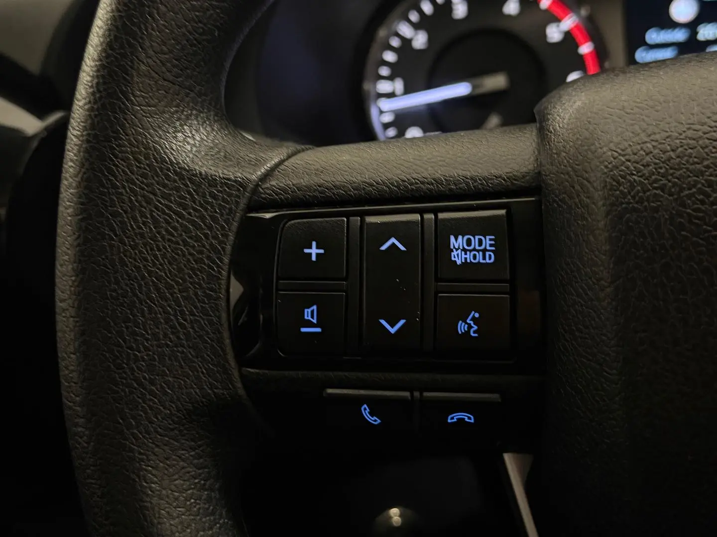 2022 Toyota Hilux Gallery Image 19