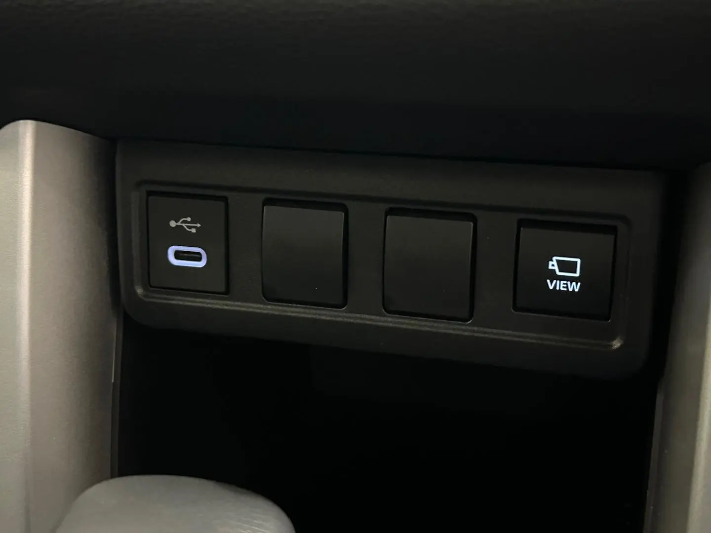 2024 Toyota Corolla Cross Gallery Image 23