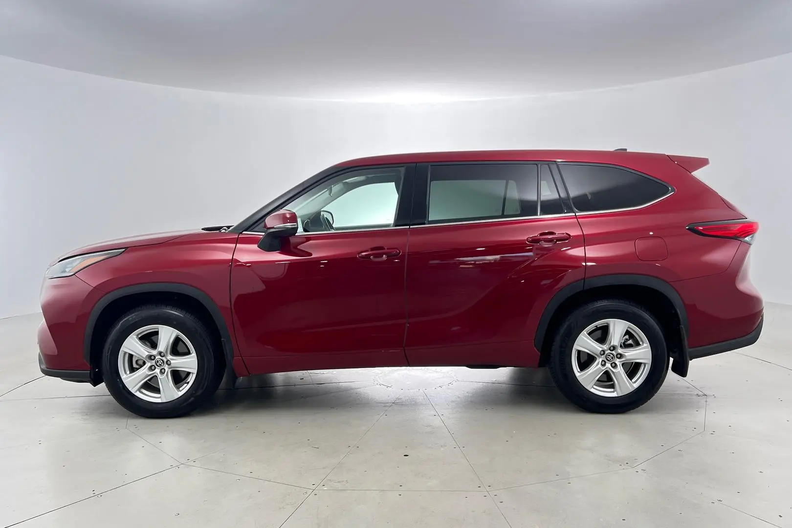 2022 Toyota Kluger Gallery Image 8