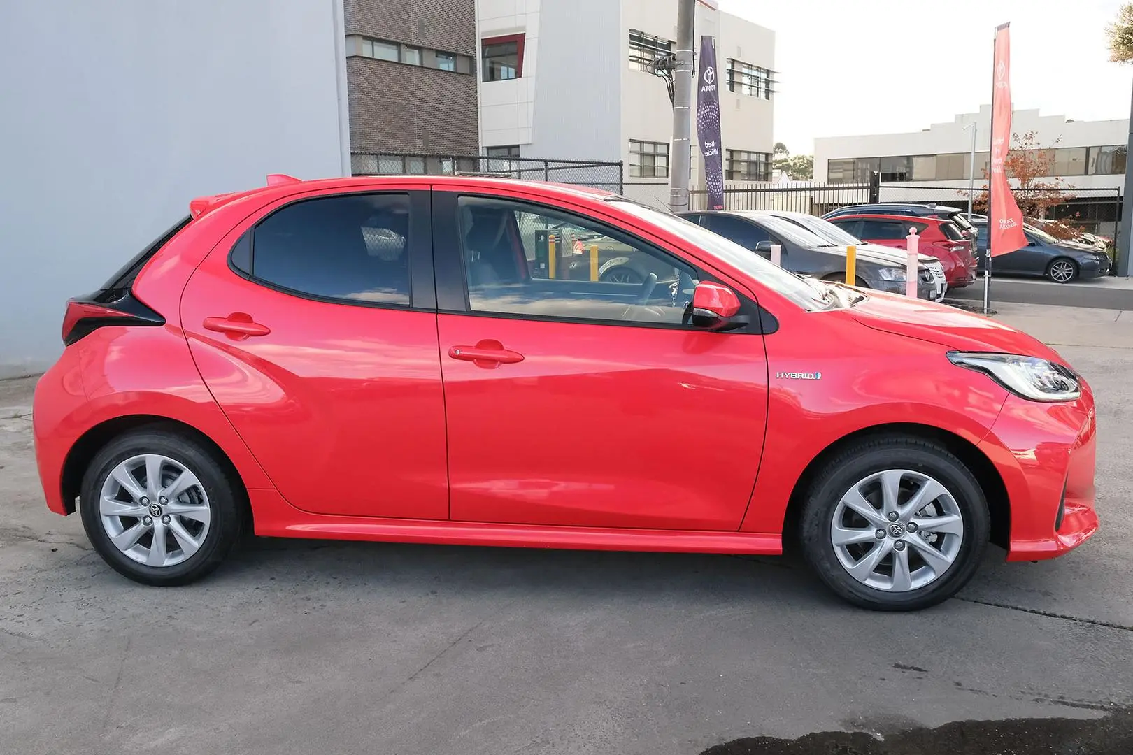 2022 Toyota Yaris Gallery Image 5