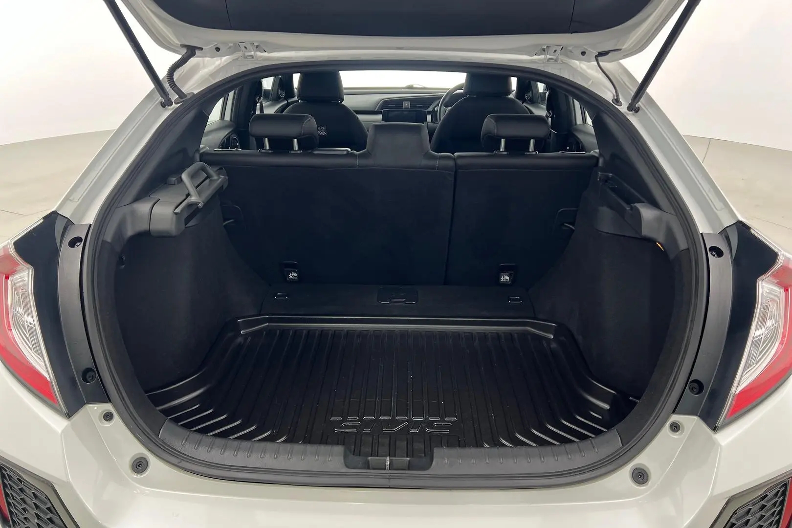 2019 Honda Civic Gallery Image 9