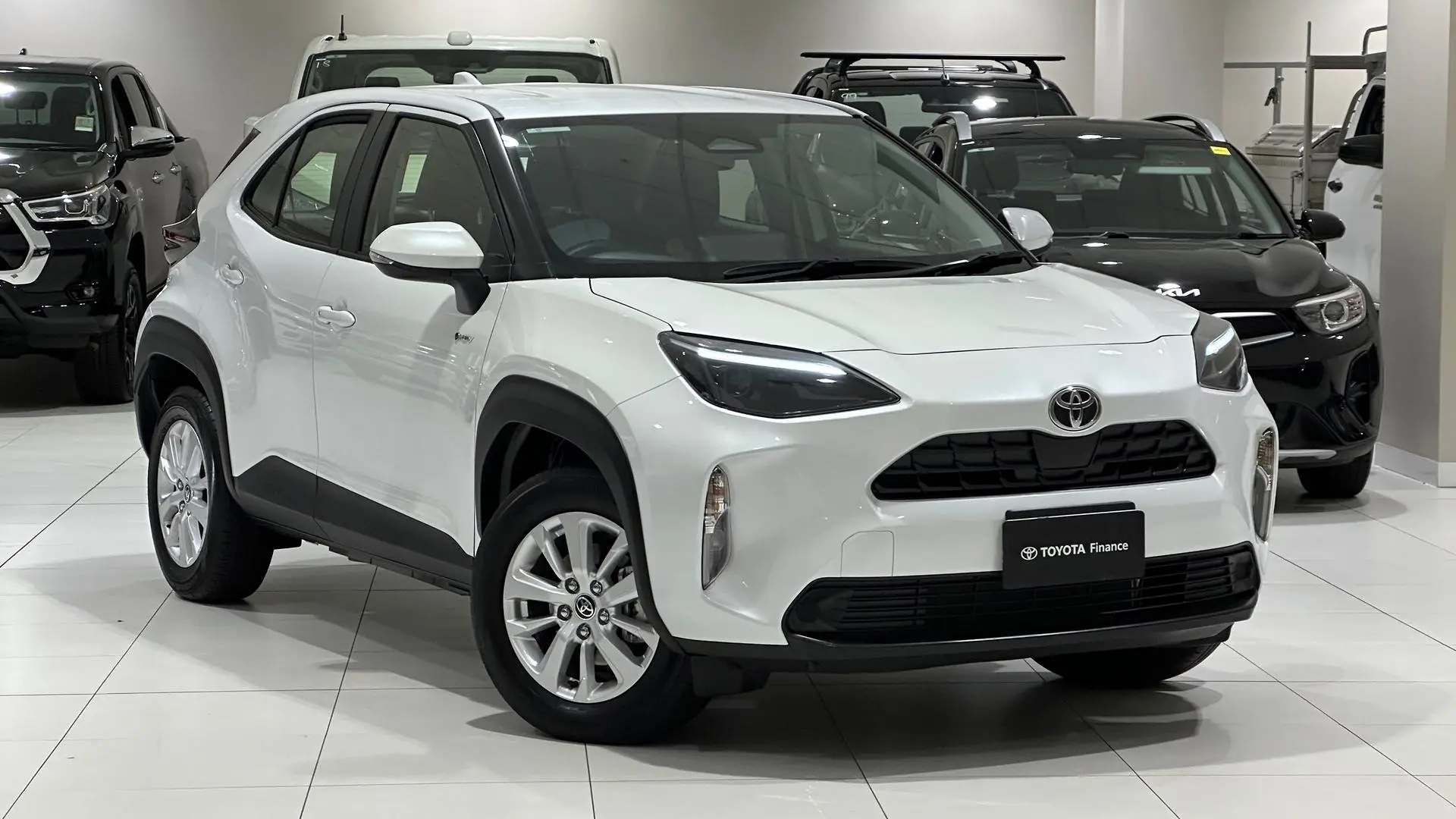 2024 Toyota Yaris Cross Gallery Image 1