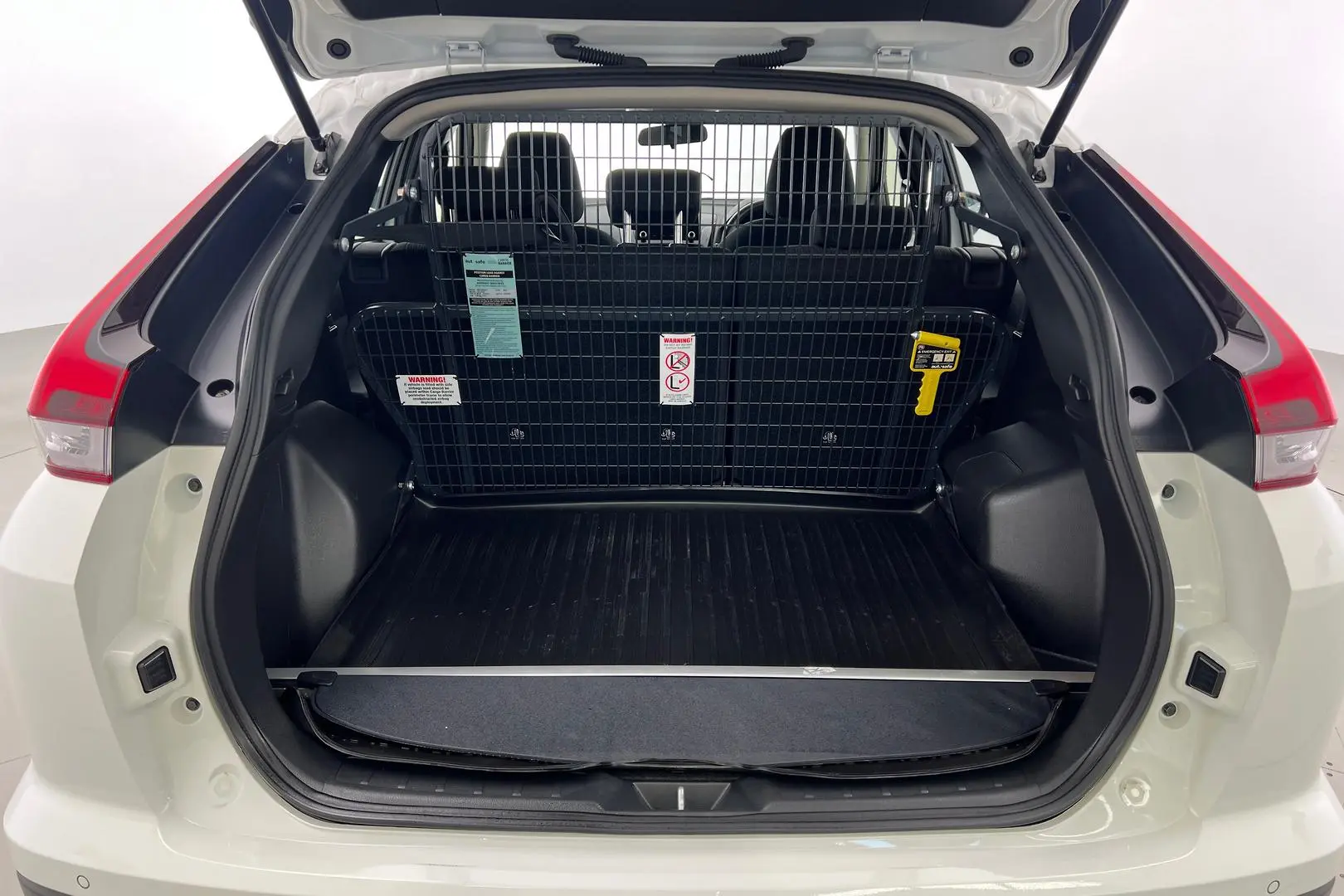 2023 Mitsubishi Eclipse Cross Gallery Image 24