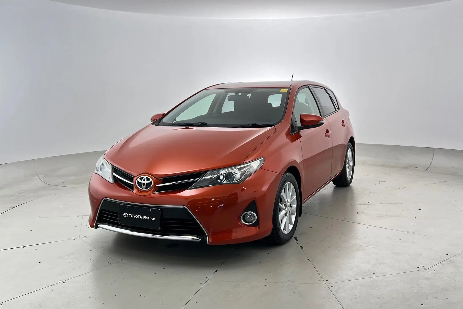2014 Toyota Corolla Gallery Image 9