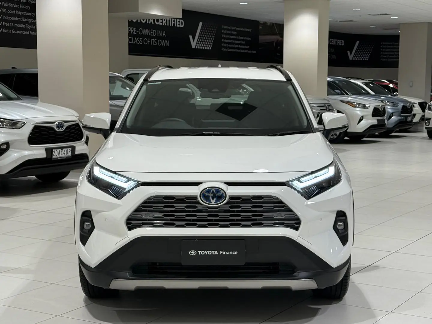 2024 Toyota RAV4 Gallery Image 4