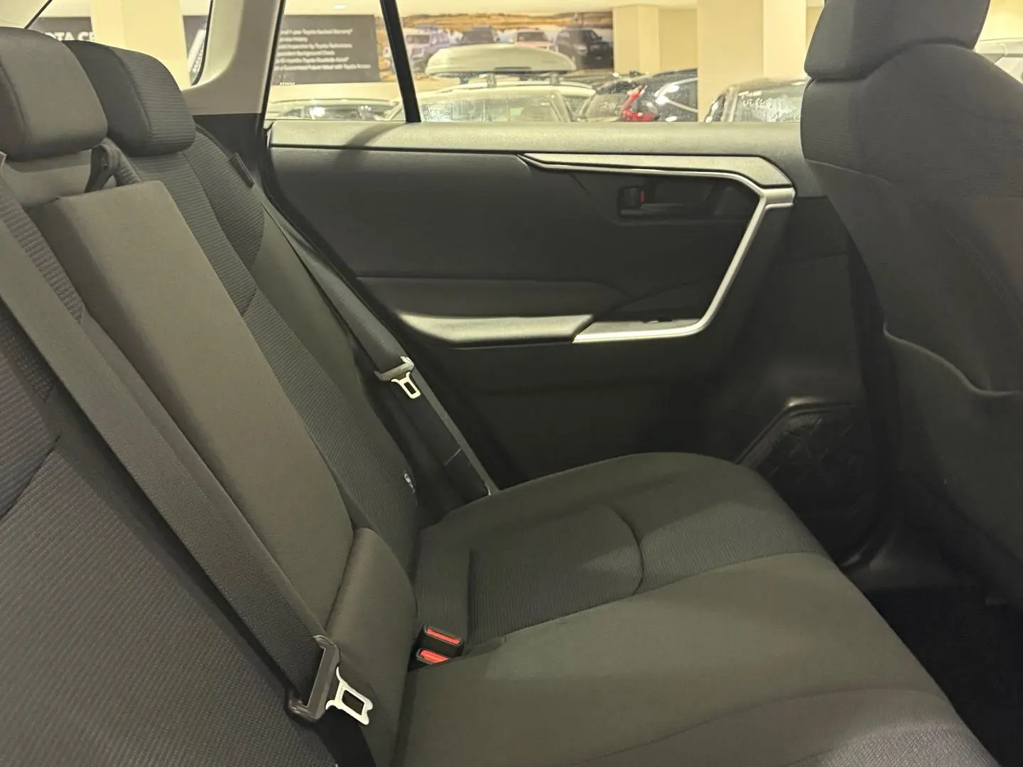 2022 Toyota RAV4 Gallery Image 12
