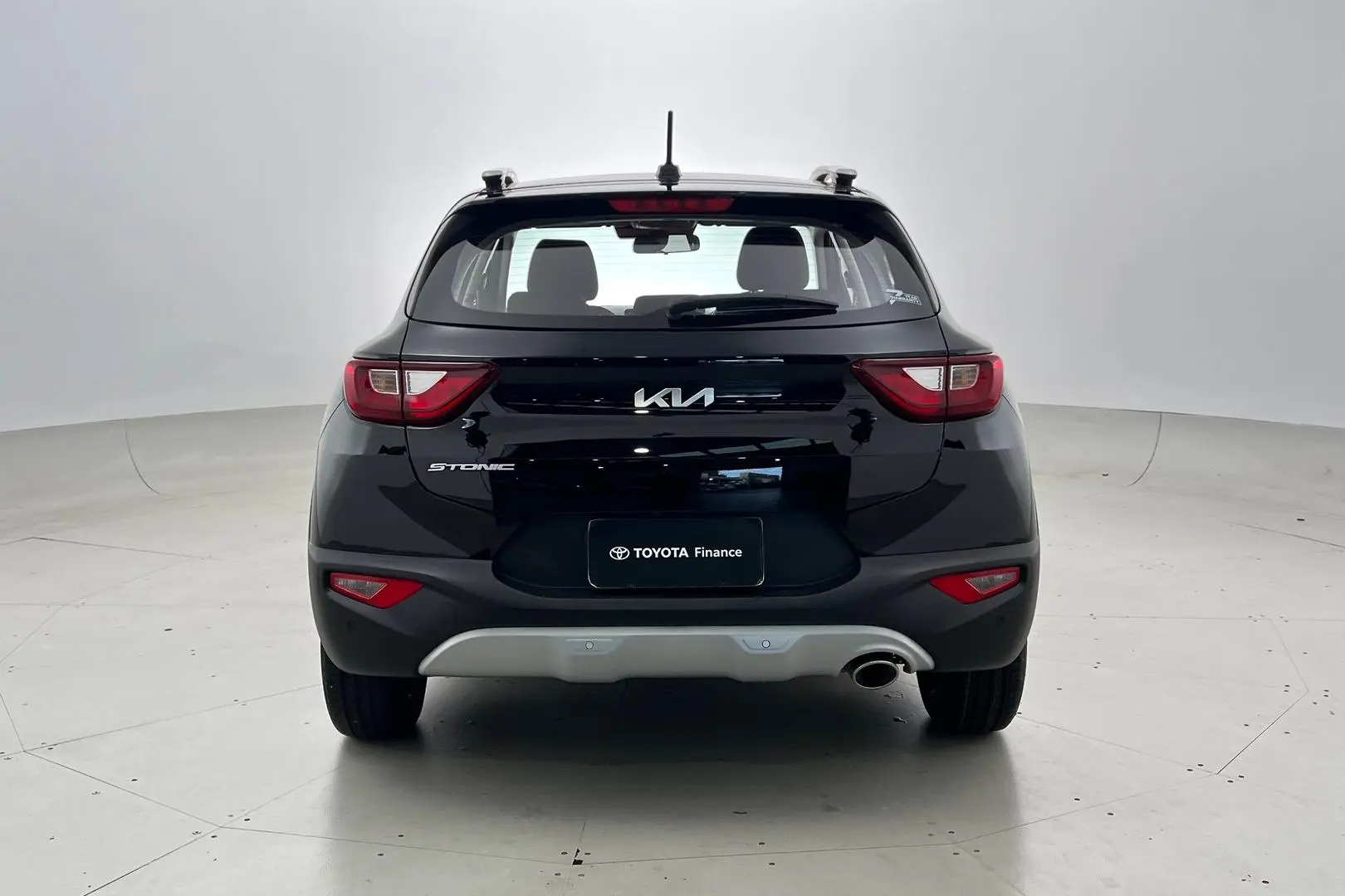 2022 Kia Stonic Gallery Image 6