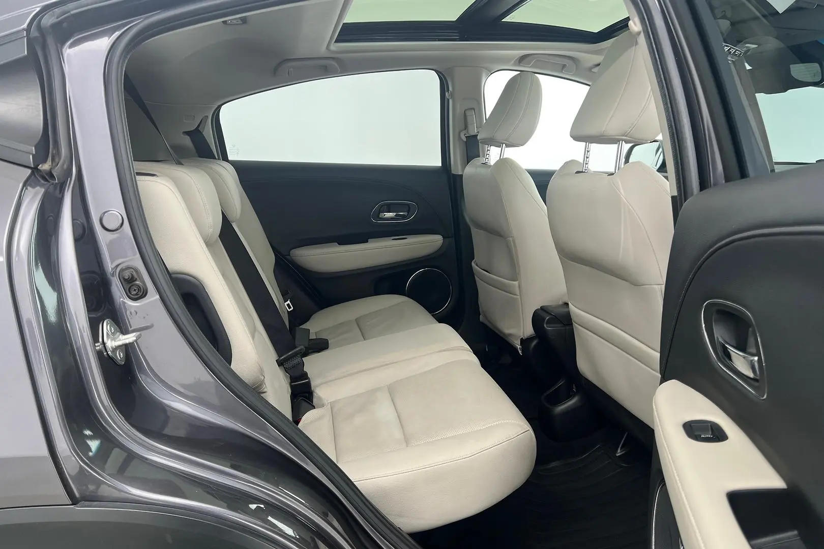 2019 Honda HR-V Gallery Image 13