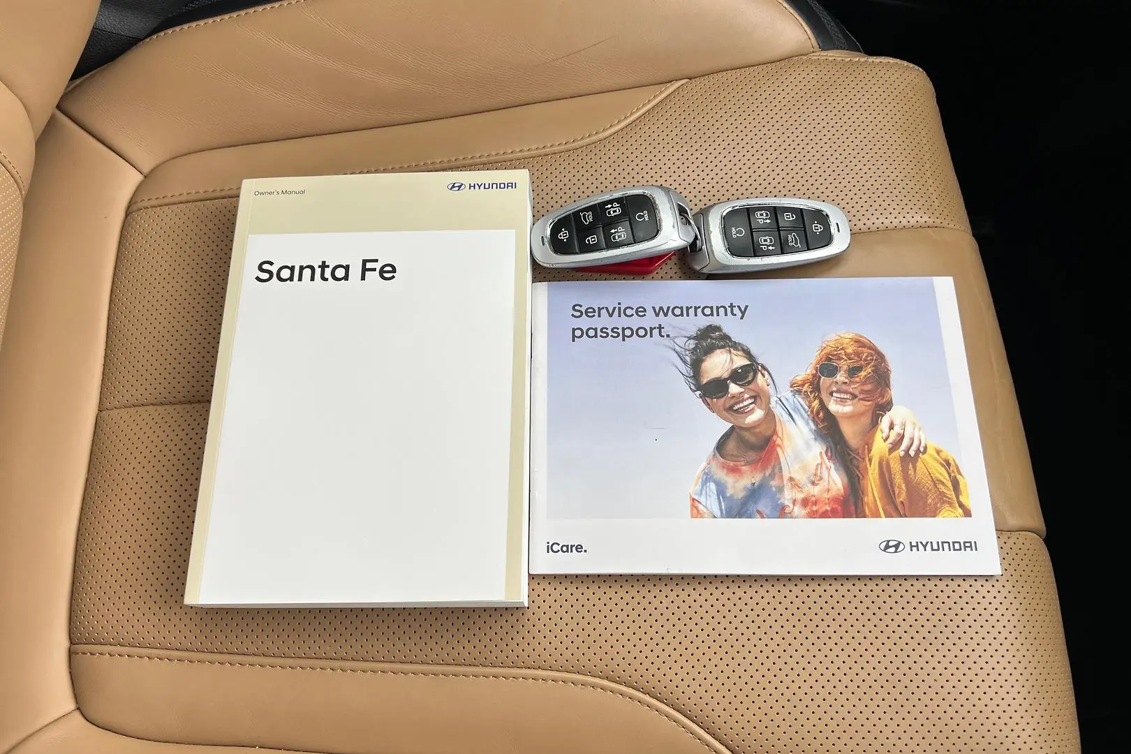 2021 Hyundai Santa Fe Gallery Image 20