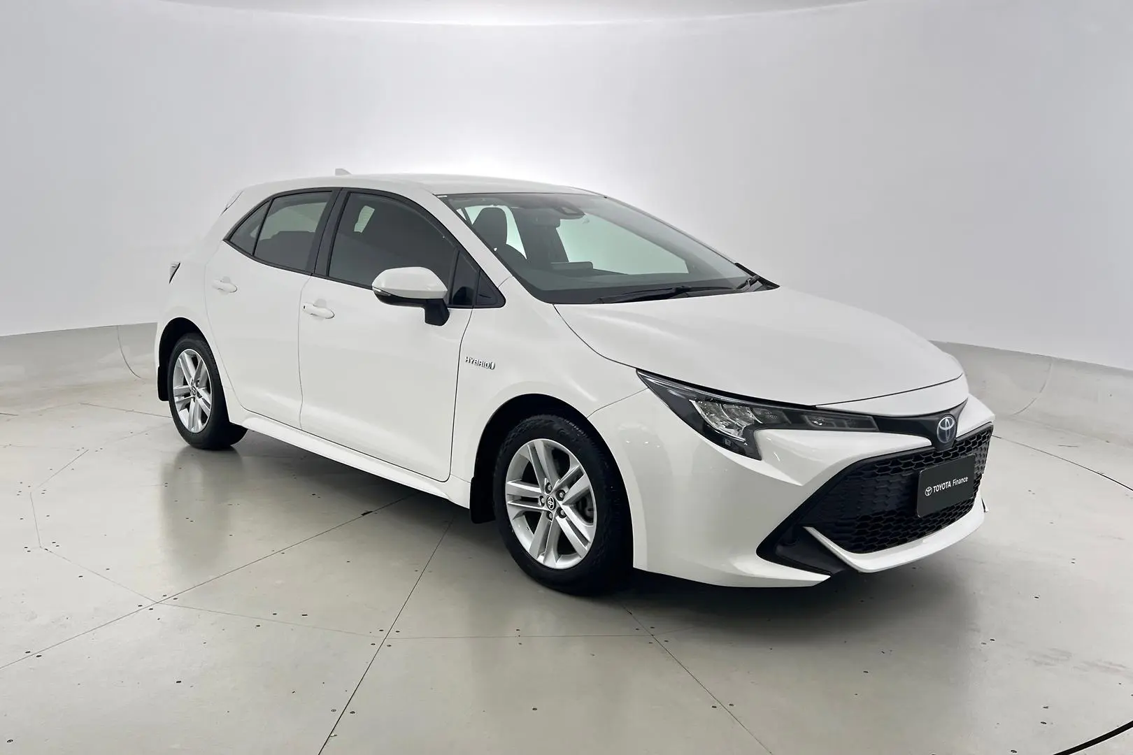 2019 Toyota Corolla Gallery Image 1