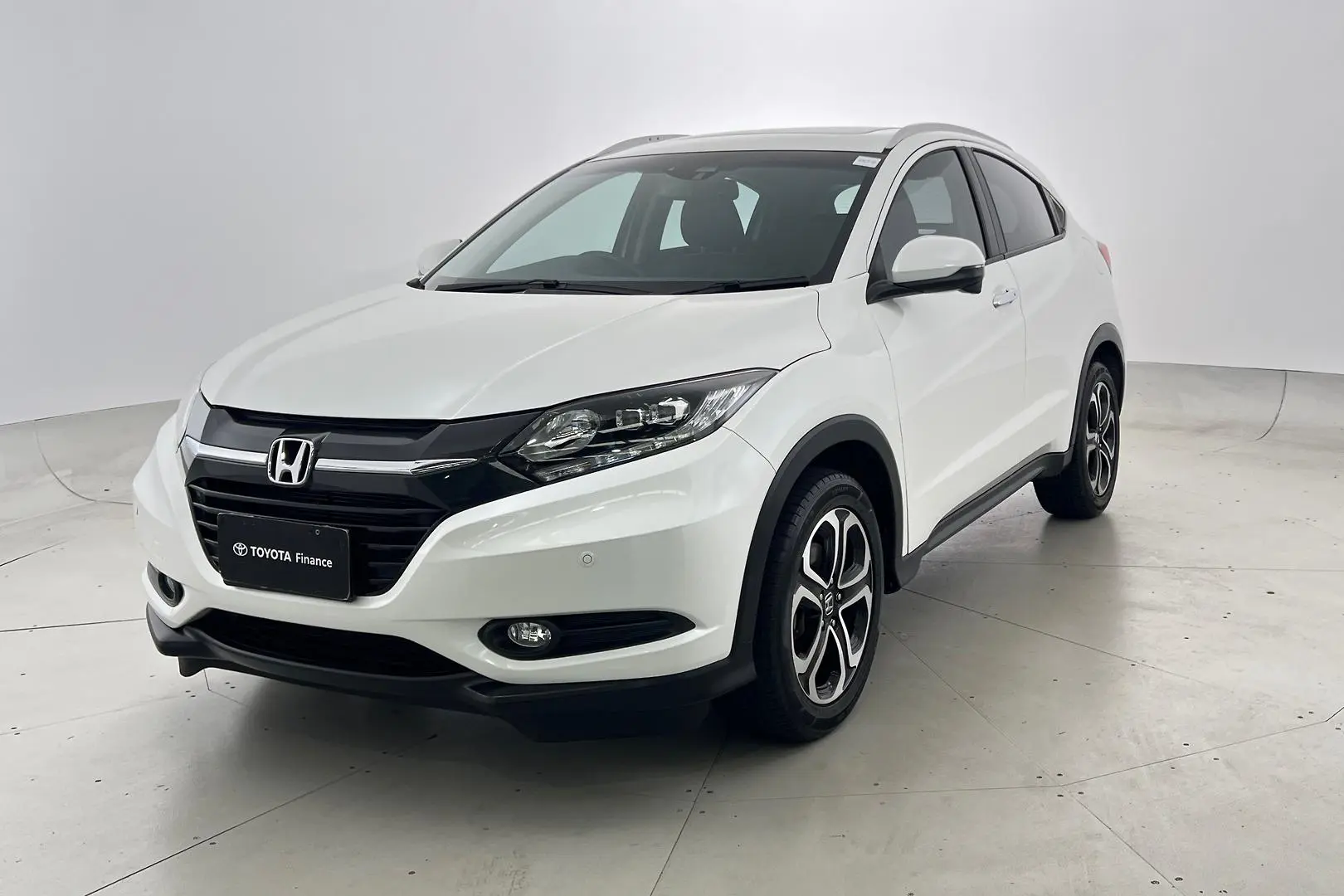 2016 Honda HR-V Gallery Image 9