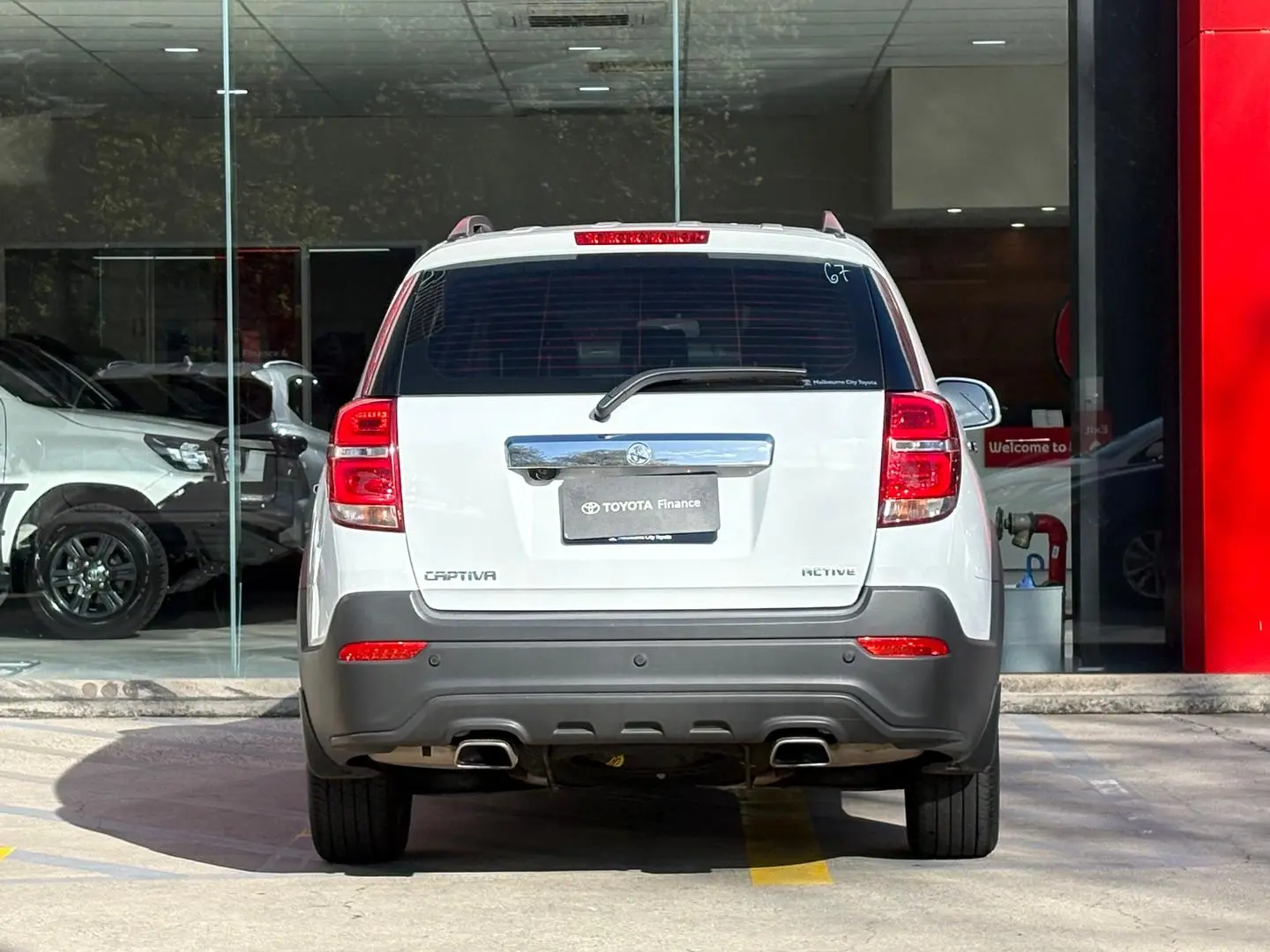2017 Holden Captiva Gallery Image 9