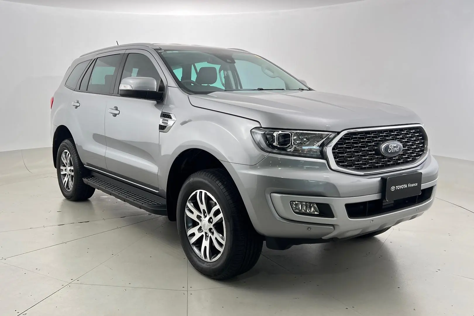 2021 Ford Everest Gallery Image 1