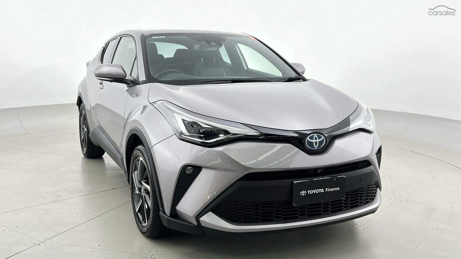 2022 Toyota C-HR Image 4