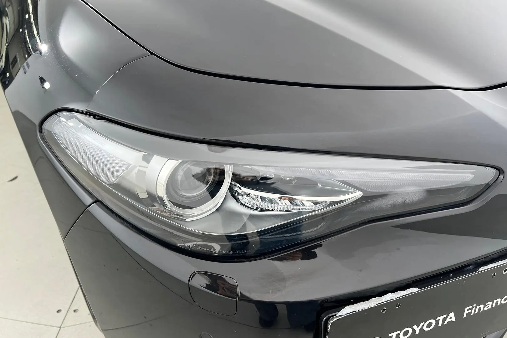 2019 Alfa Romeo Giulia Gallery Image 22