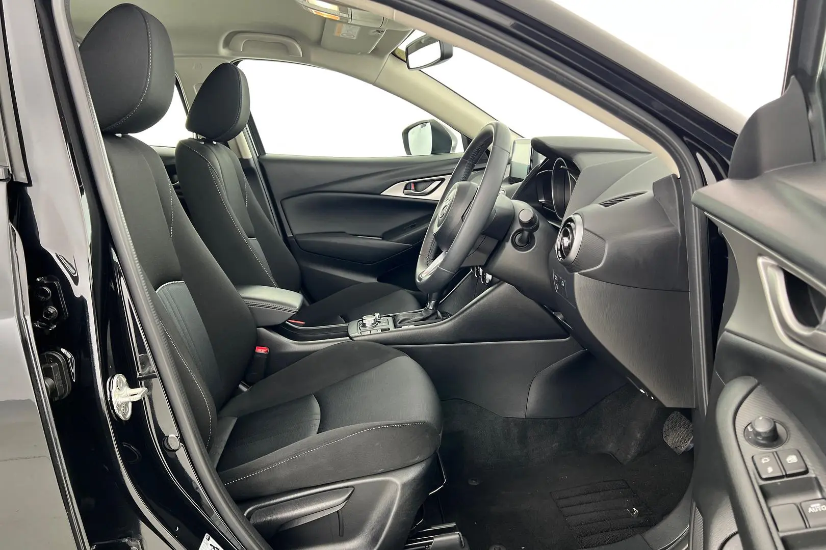 2021 Mazda CX-3 Gallery Image 11