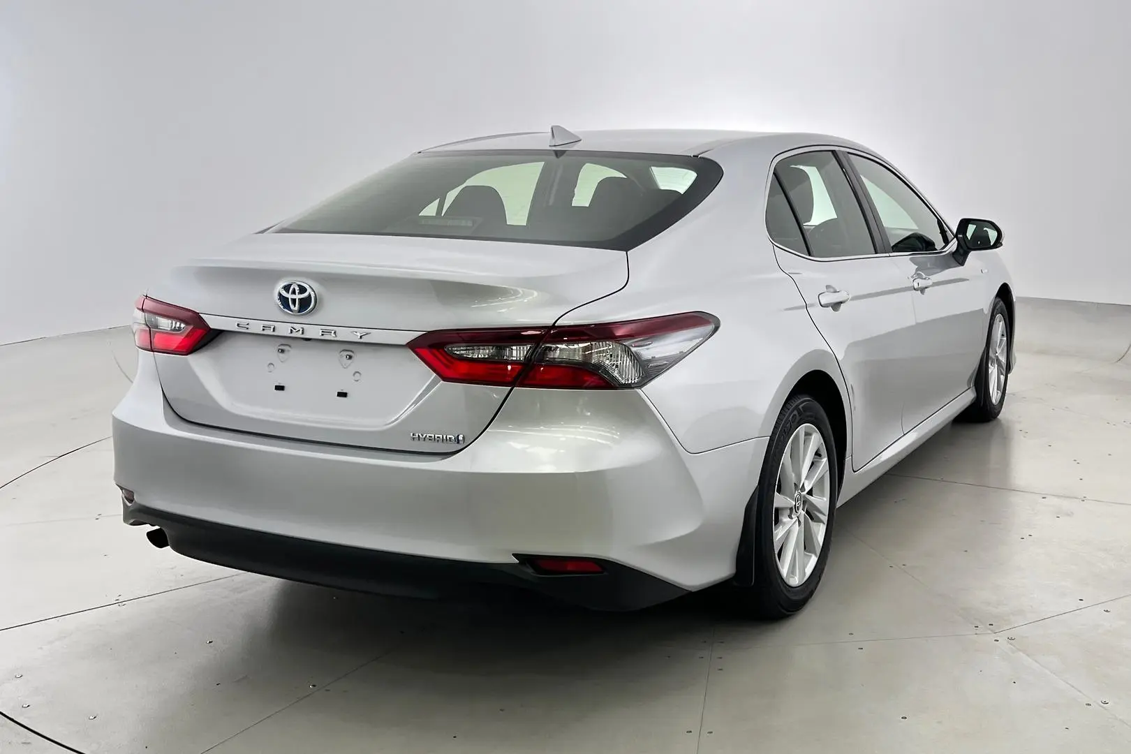 2021 Toyota Camry Gallery Image 7