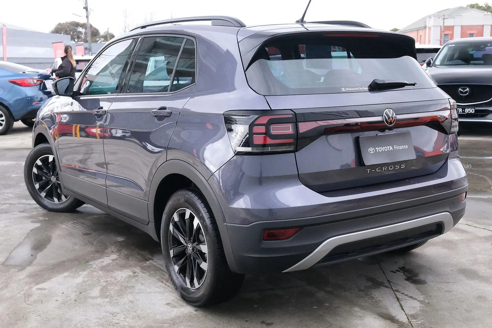 2022 Volkswagen T-Cross Gallery Image 2