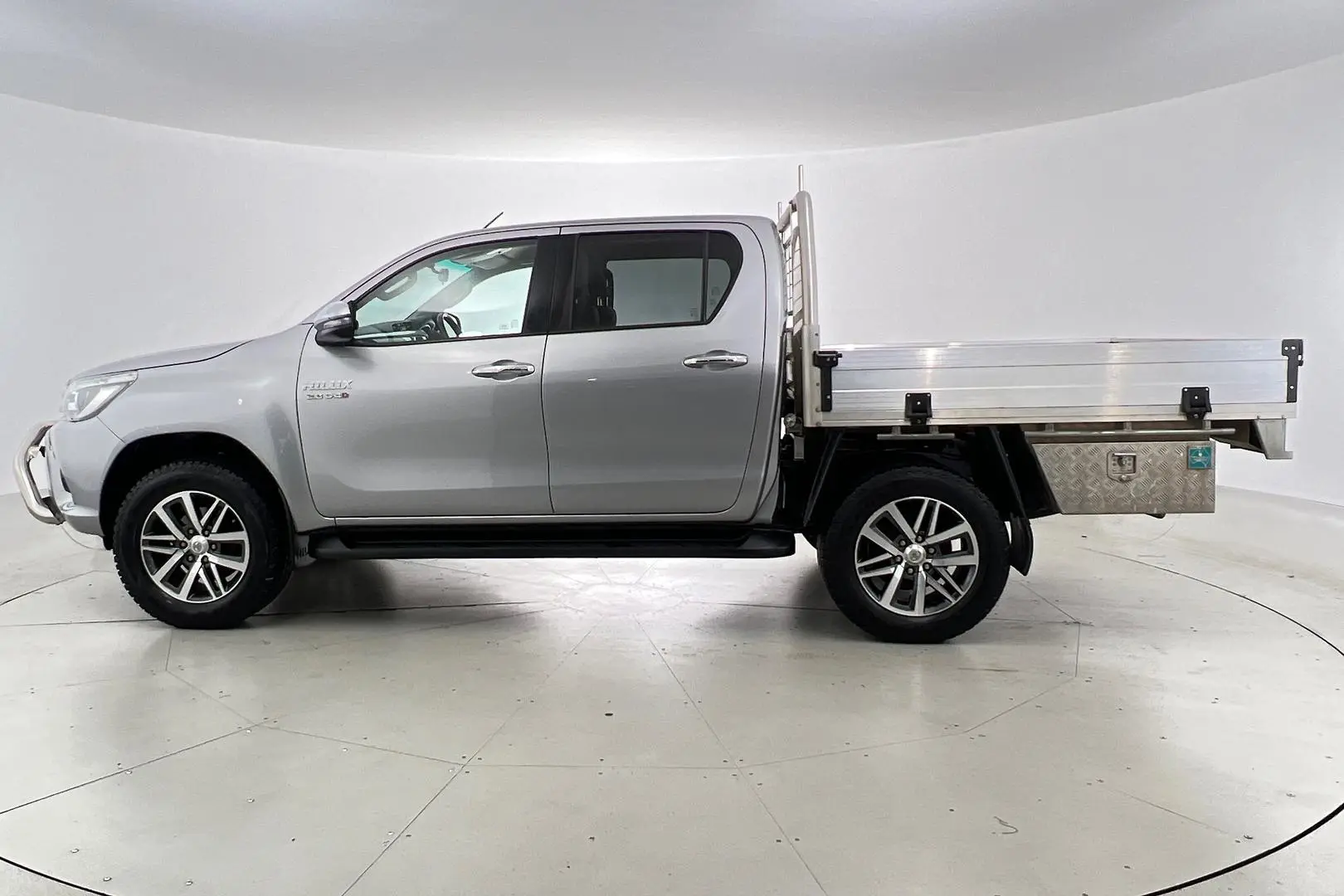 2018 Toyota Hilux Gallery Image 7