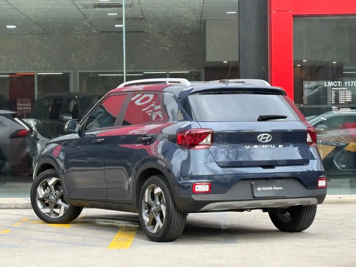 2023 Hyundai Venue Gallery Image 11