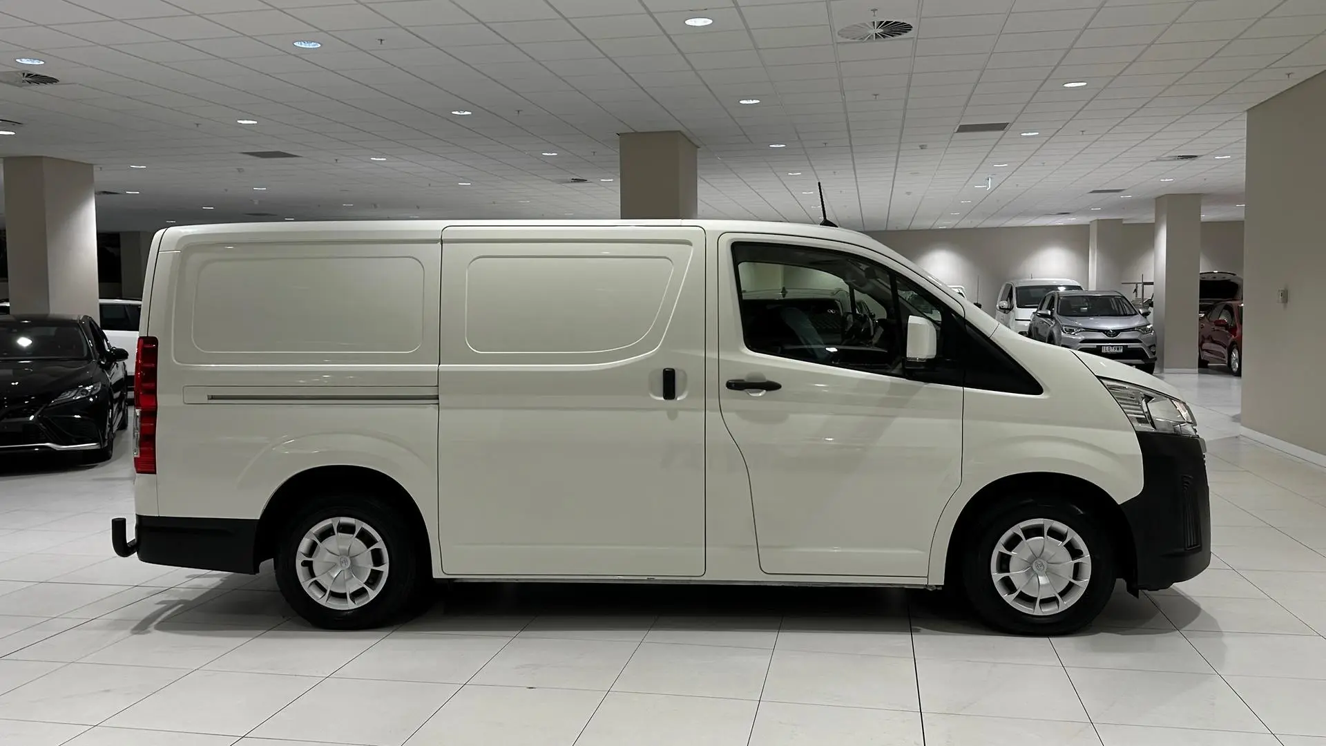 2021 Toyota Hiace Gallery Image 2