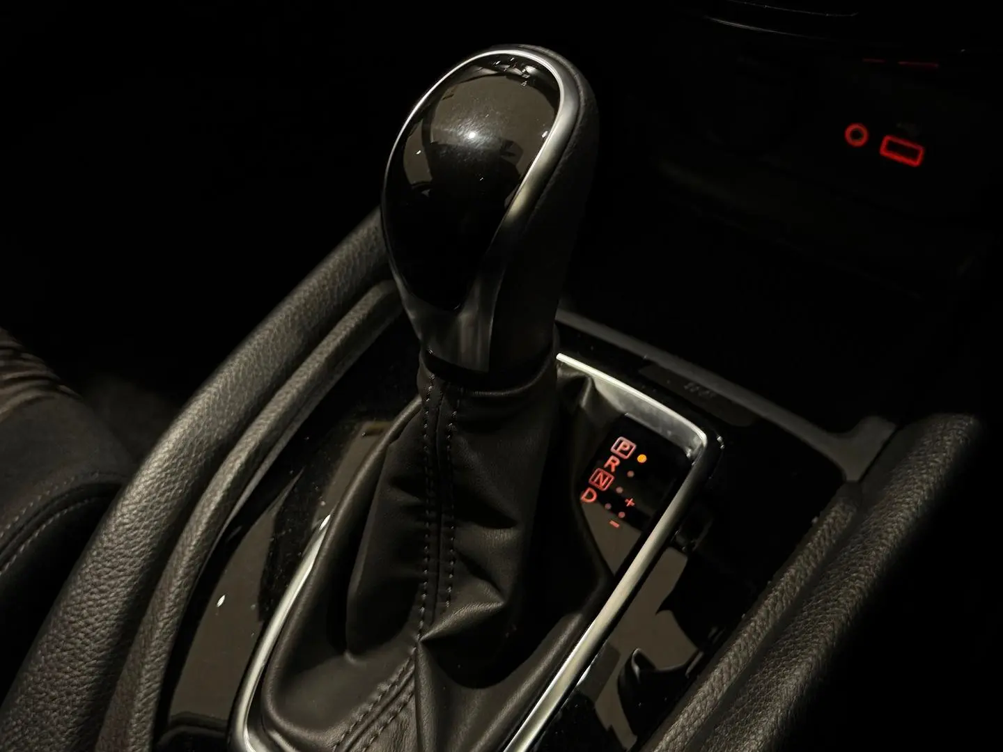 2022 Nissan X-TRAIL Gallery Image 18