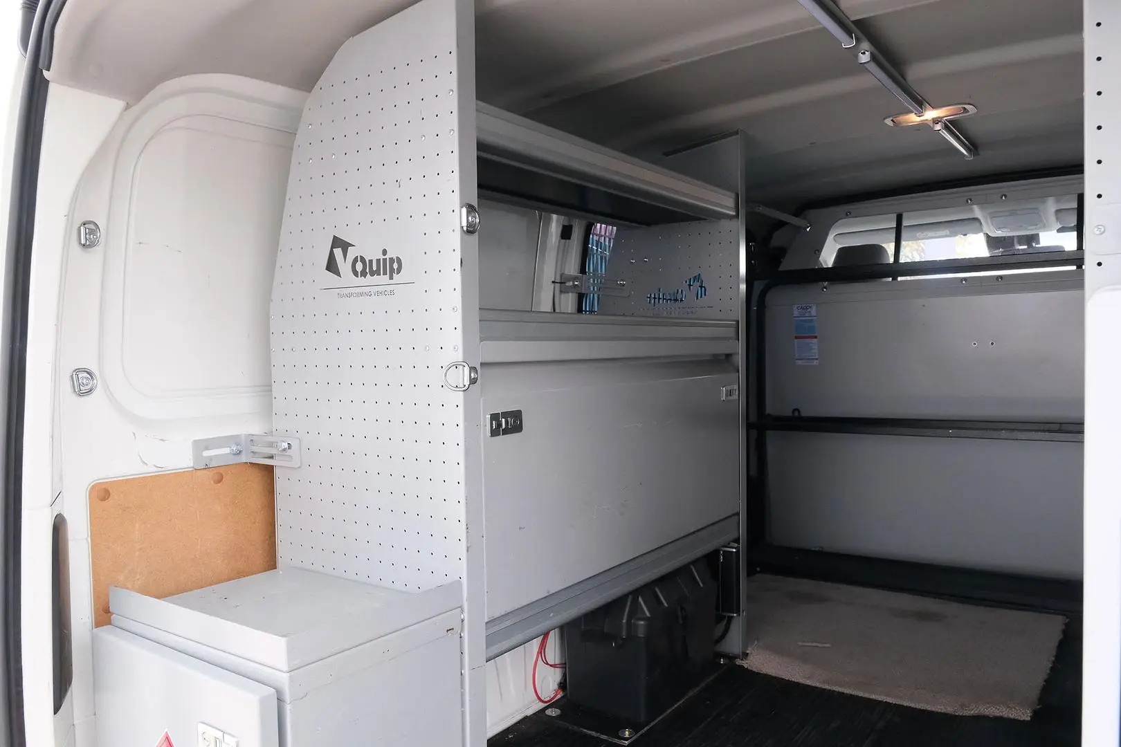 2020 Toyota Hiace Gallery Image 11