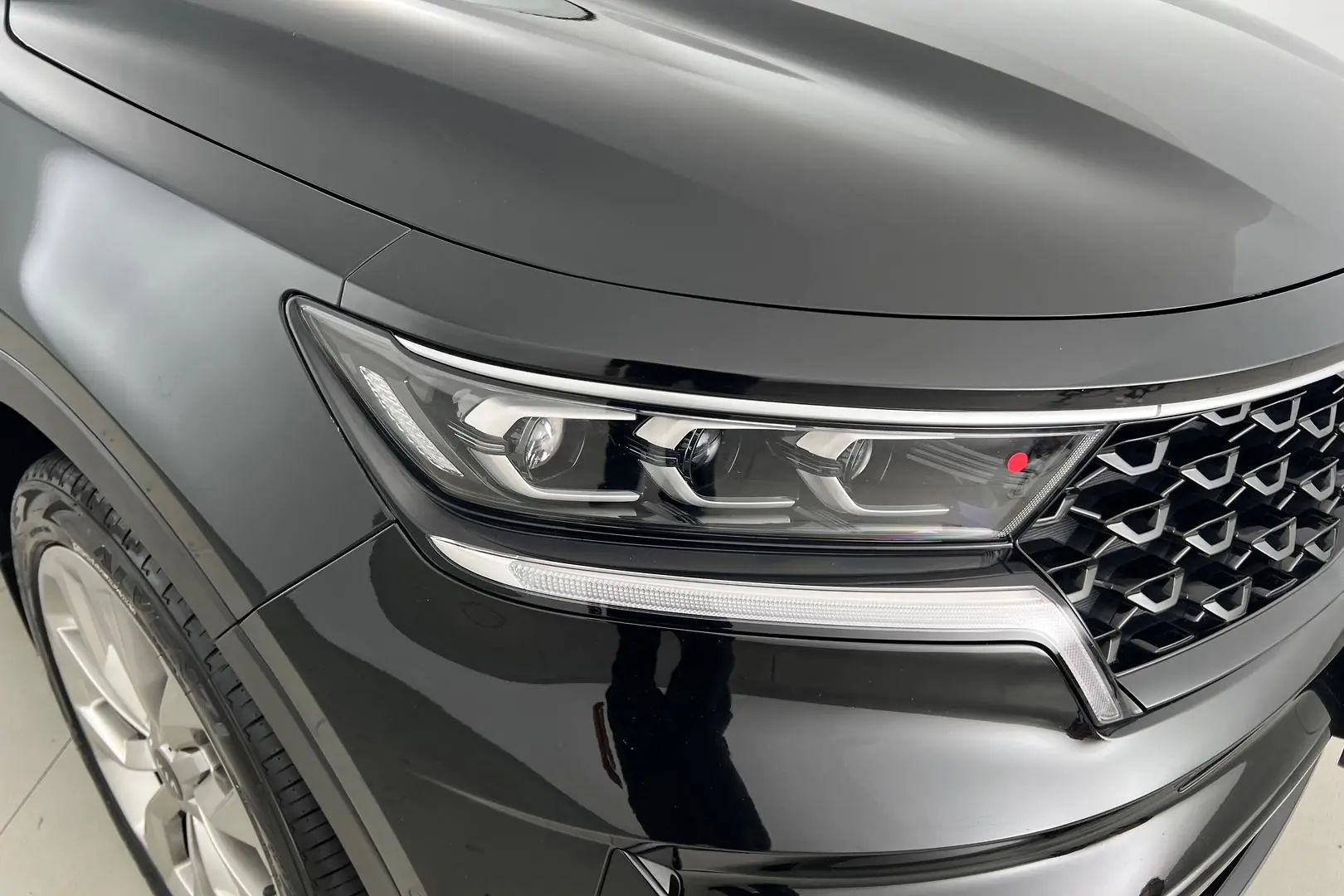 2020 Kia Sorento Gallery Image 2