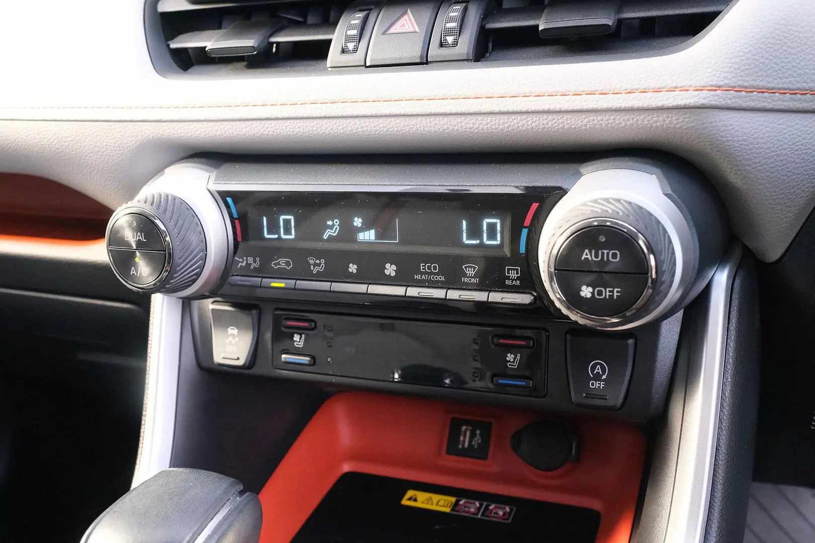 2024 Toyota RAV4 Gallery Image 21