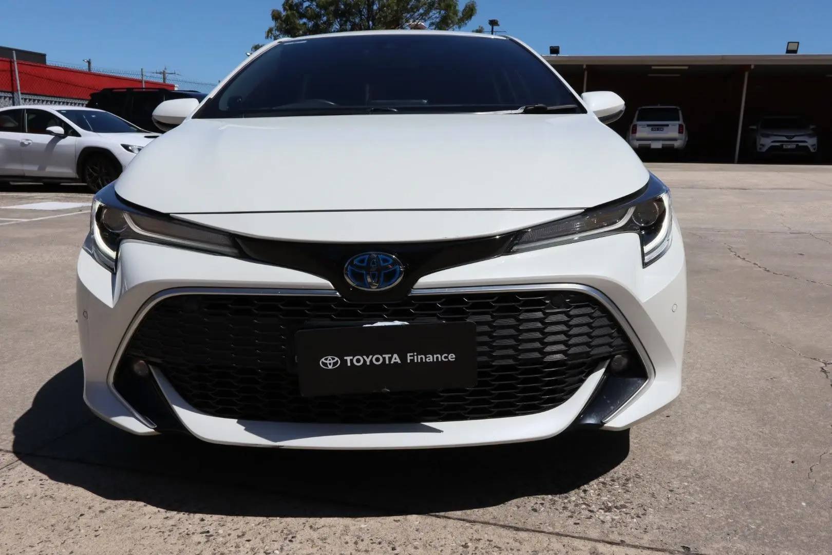 2020 Toyota Corolla Gallery Image 2