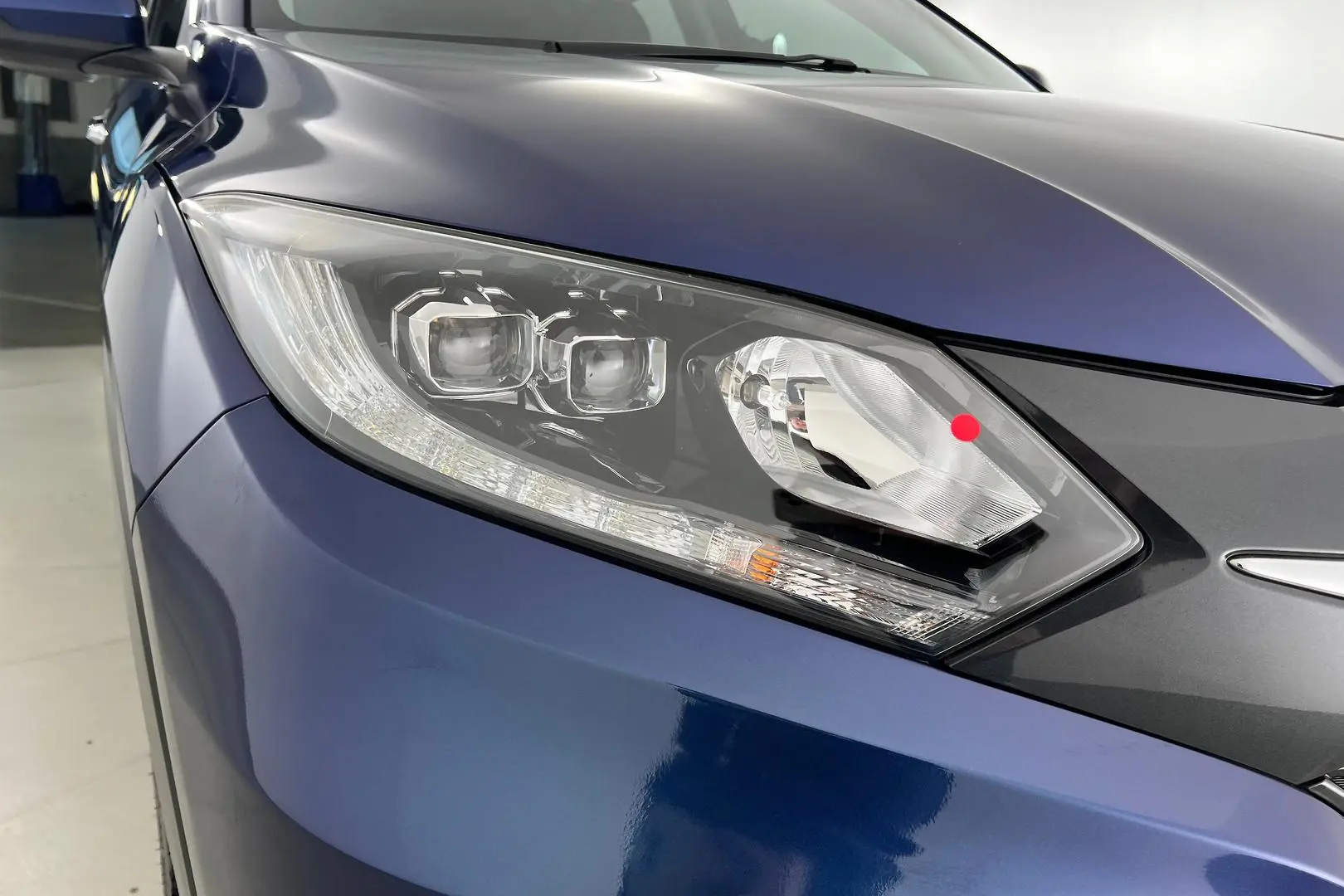 2018 Honda HR-V Gallery Image 2