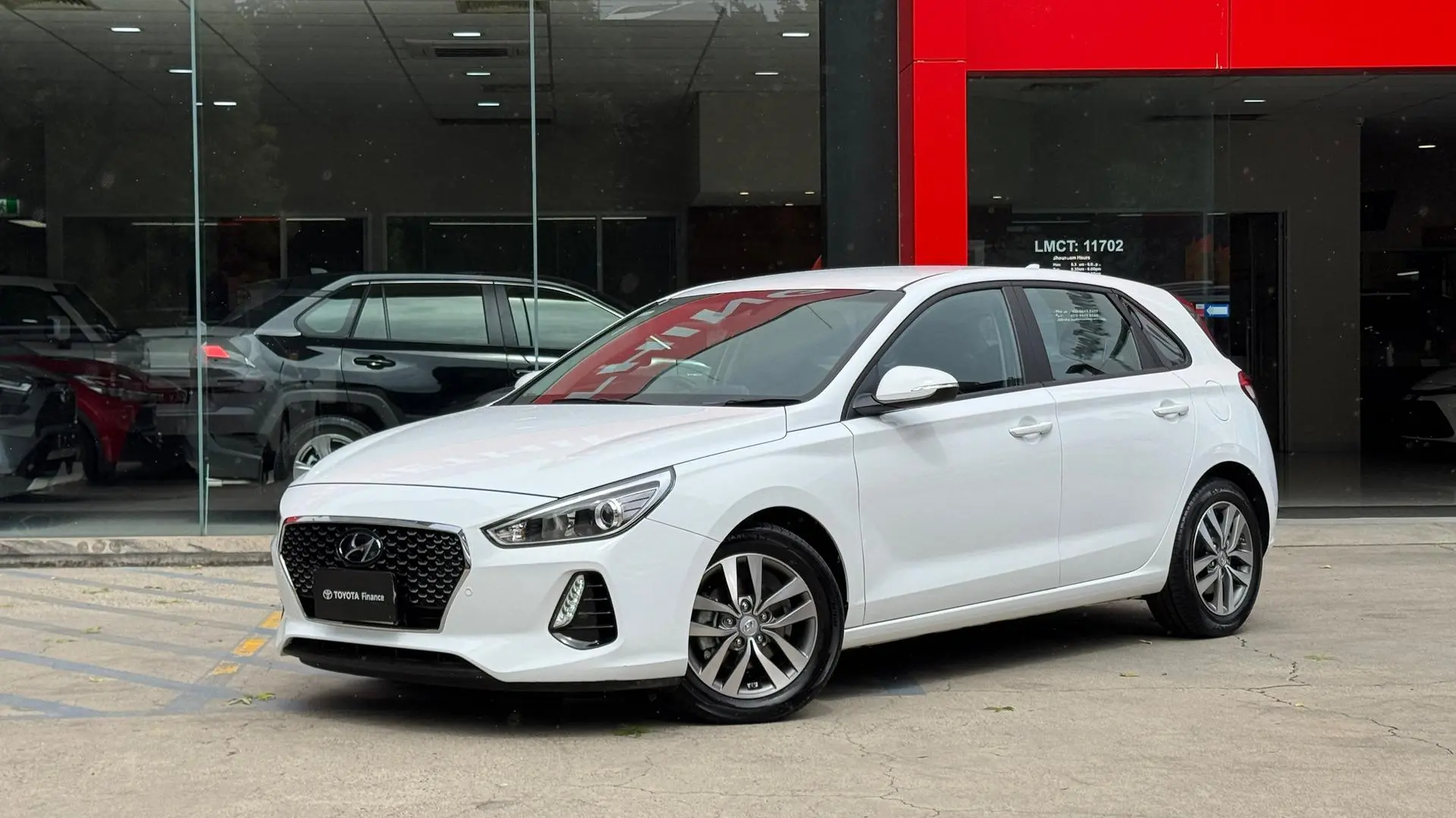 2019 Hyundai I30 Gallery Image 9