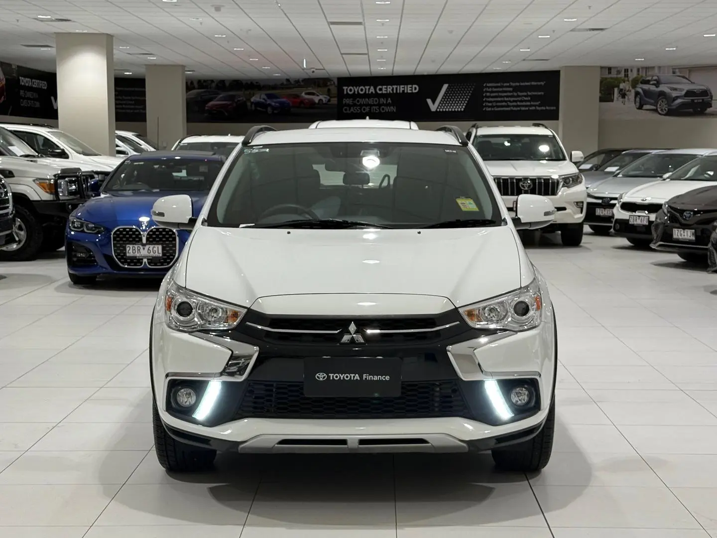 2018 Mitsubishi Asx Gallery Image 4