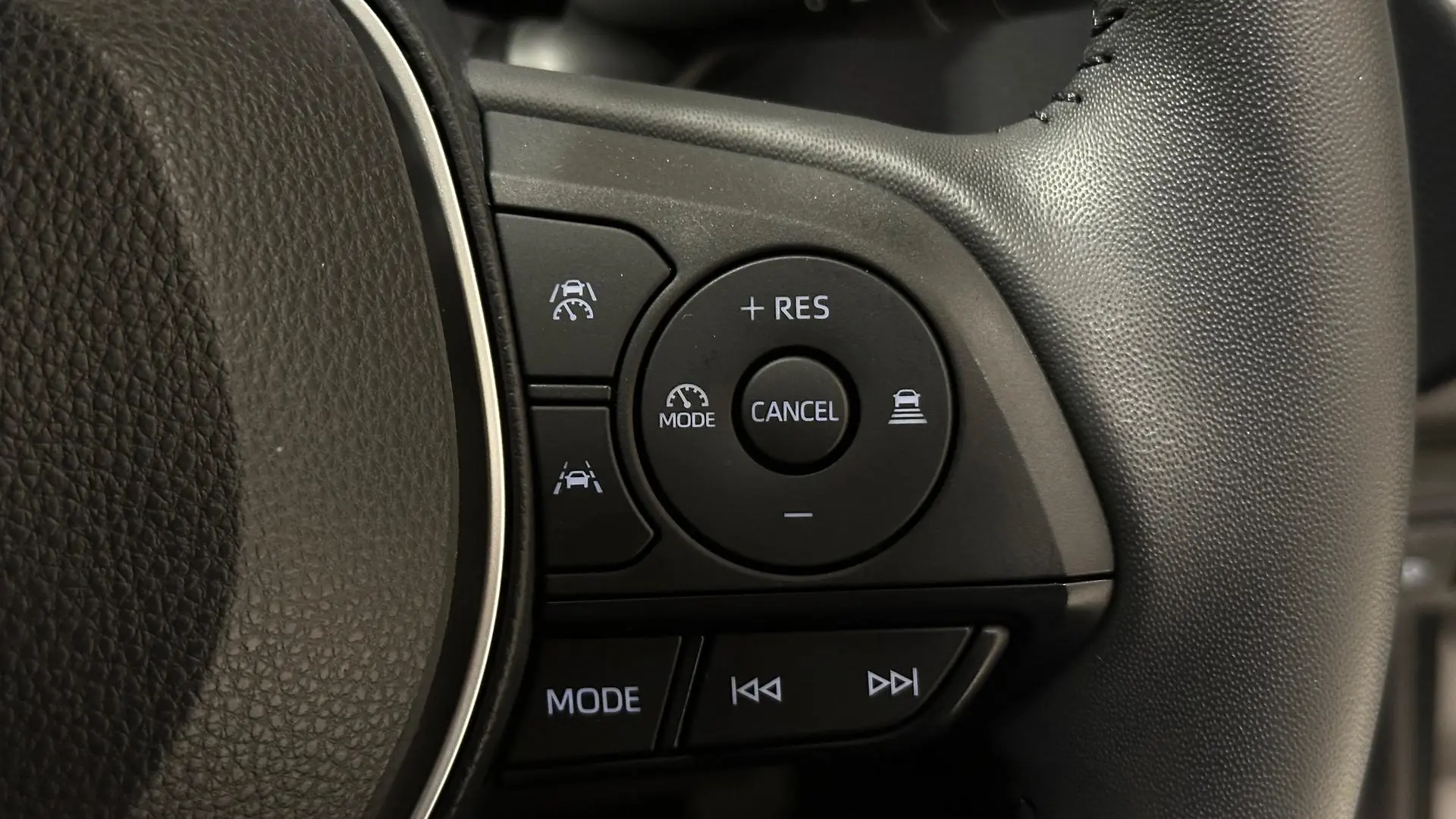2024 Toyota Corolla Gallery Image 18