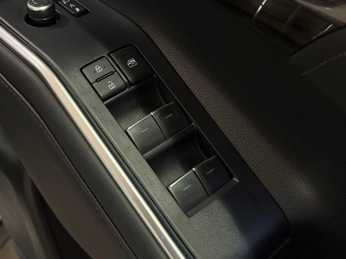 2024 Toyota Kluger Gallery Image 15