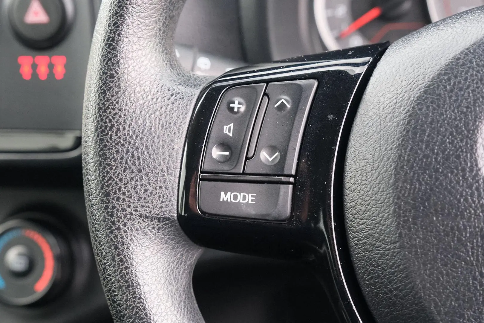 2019 Toyota Yaris Gallery Image 14
