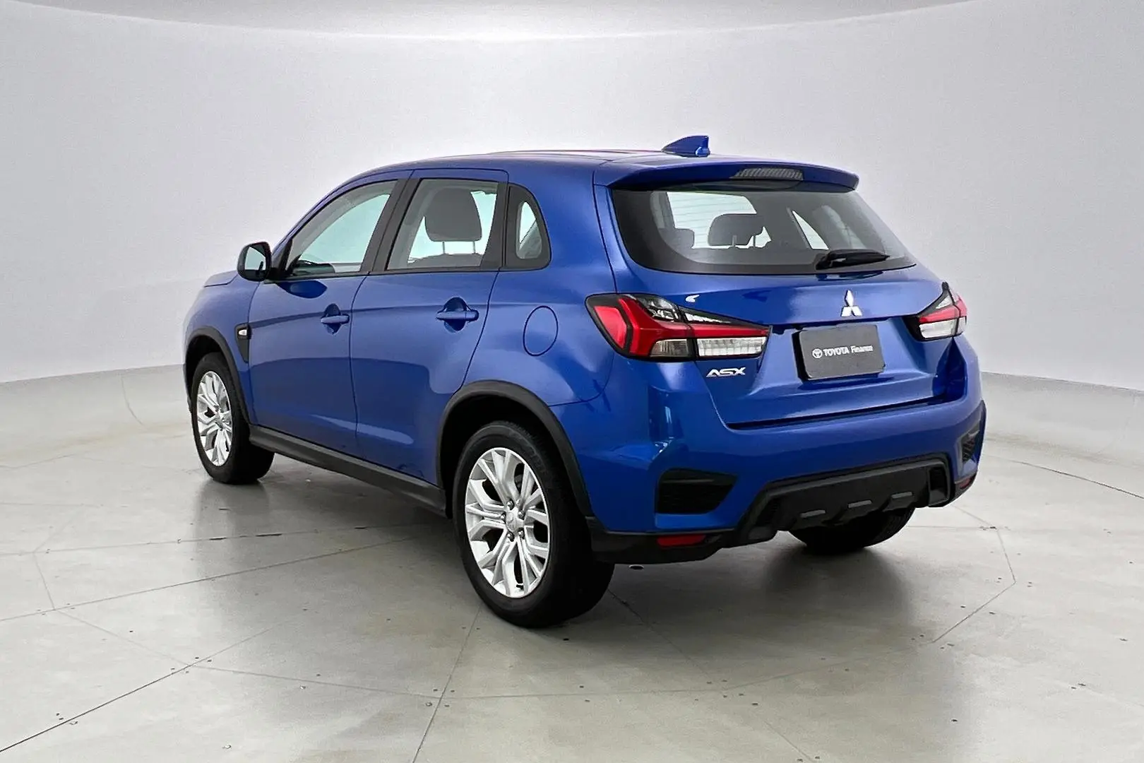 2019 Mitsubishi Asx Gallery Image 6