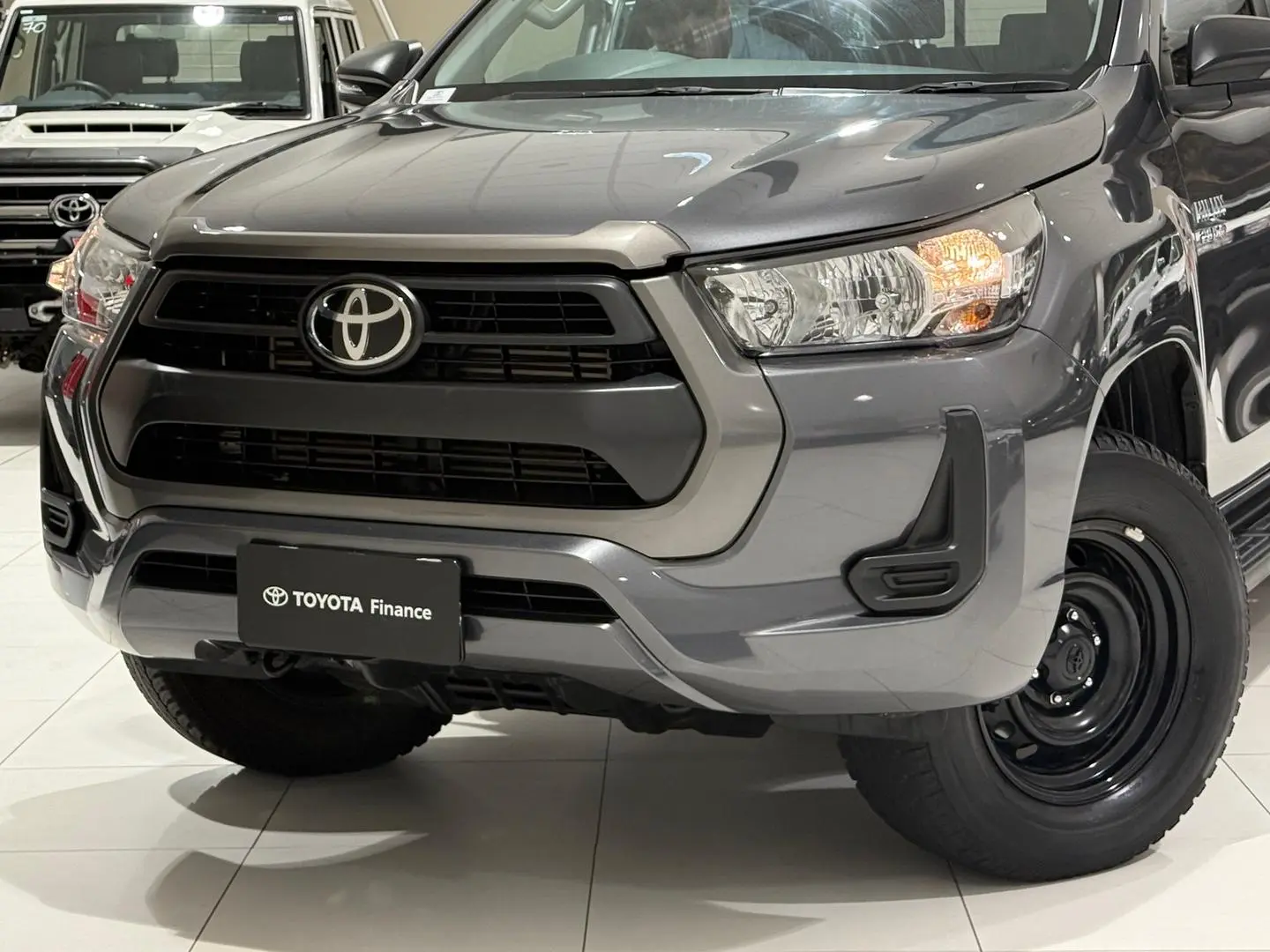 2021 Toyota Hilux Gallery Image 7