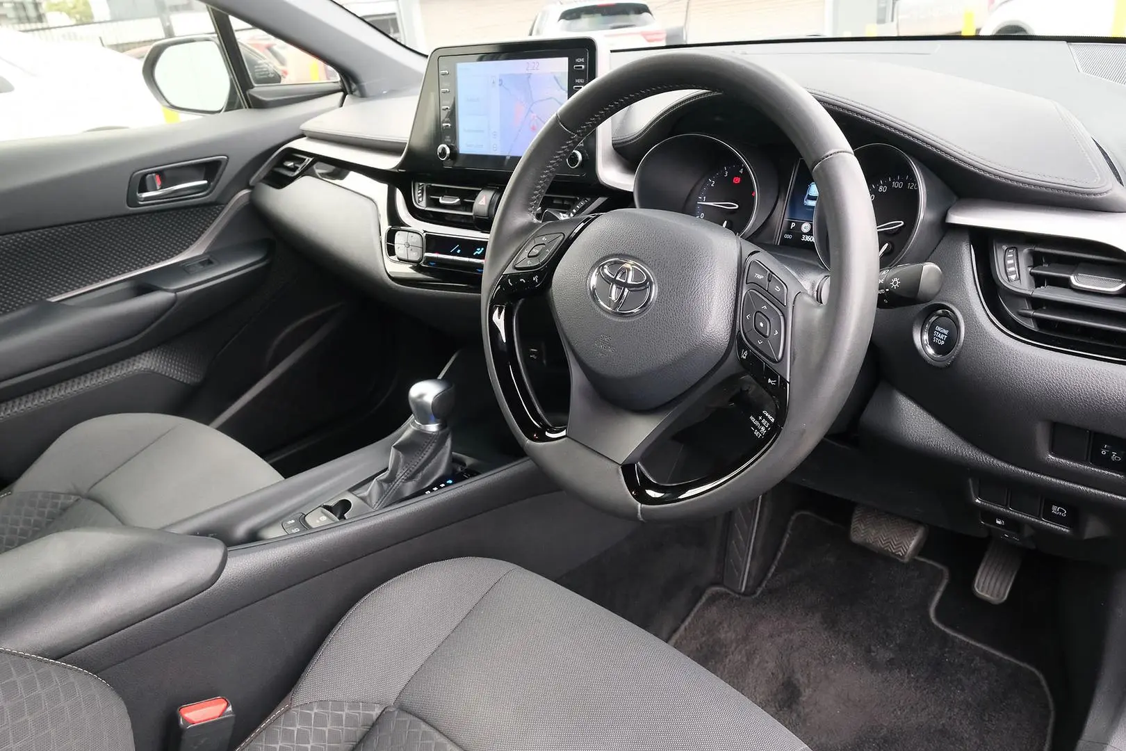 2023 Toyota C-HR Gallery Image 7