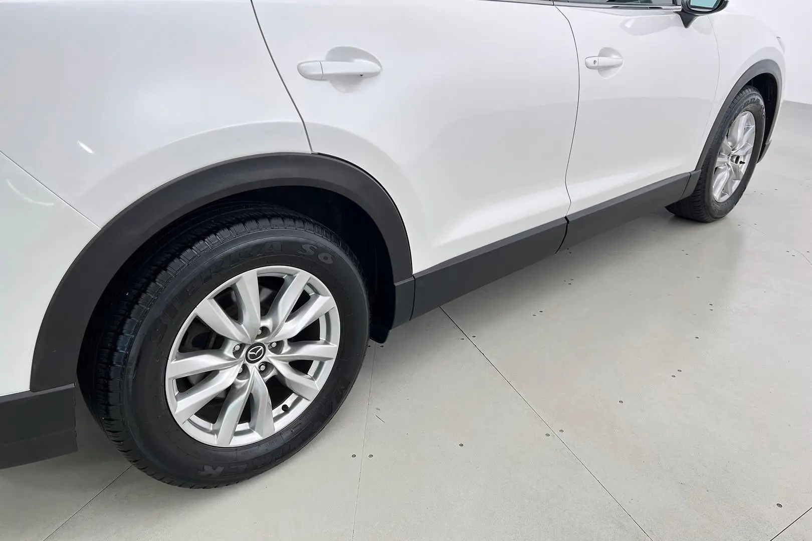 2017 Mazda CX-9 Image 11