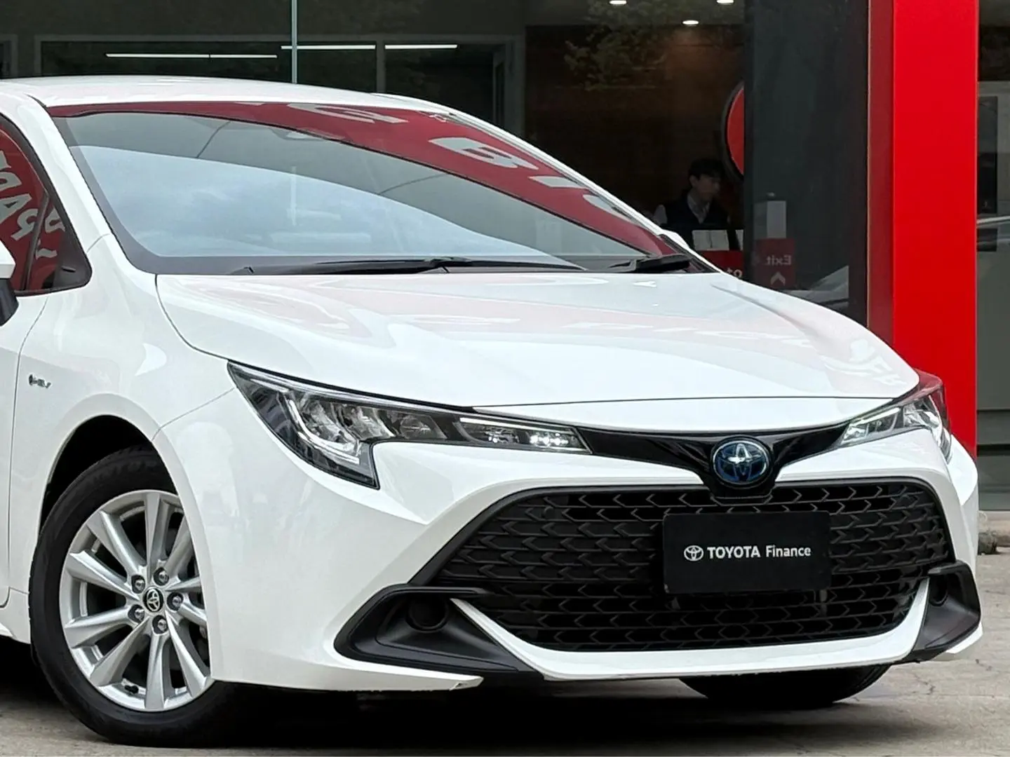 2024 Toyota Corolla Gallery Image 3