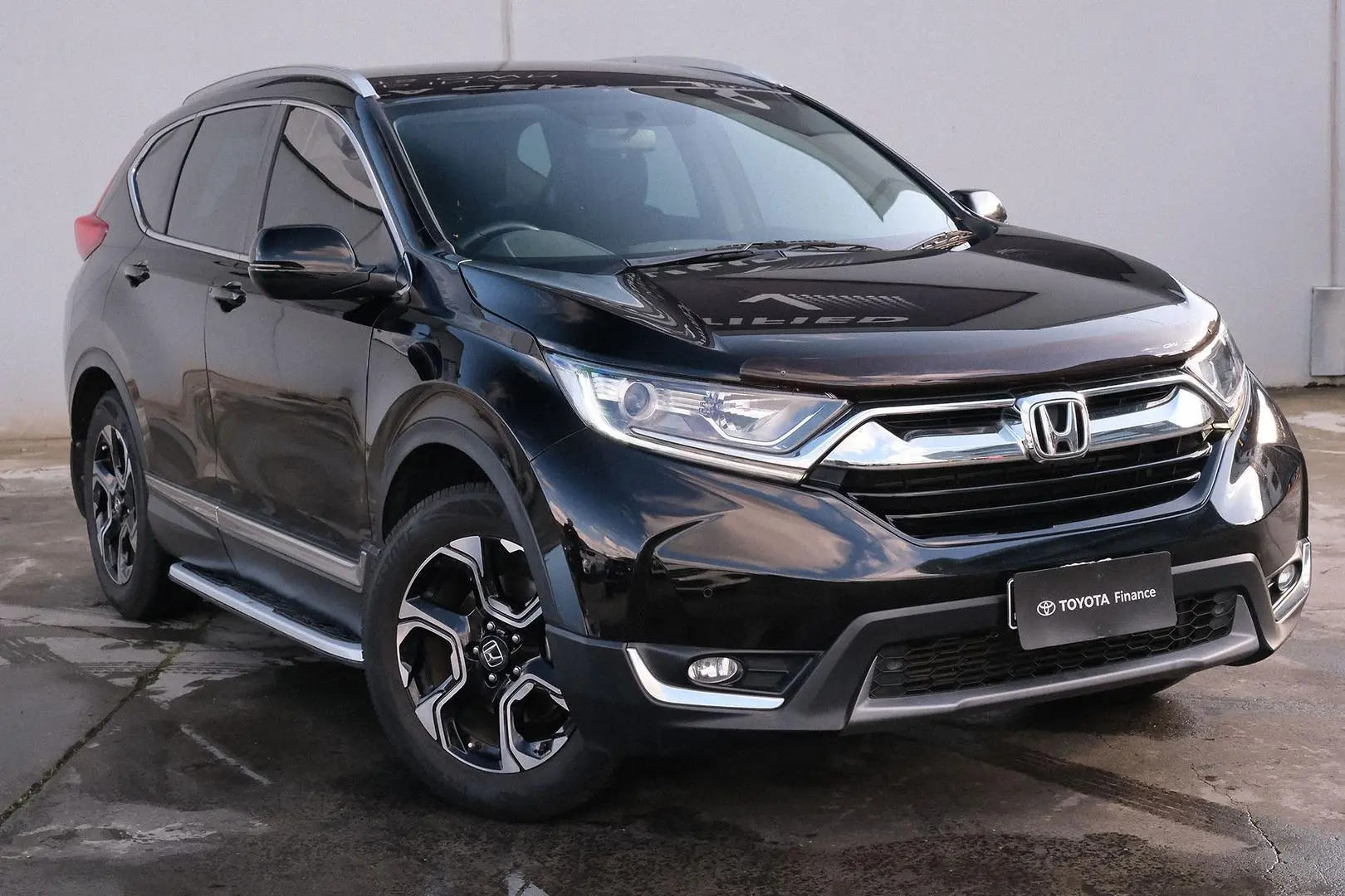 2019 Honda CR-V Gallery Image 1