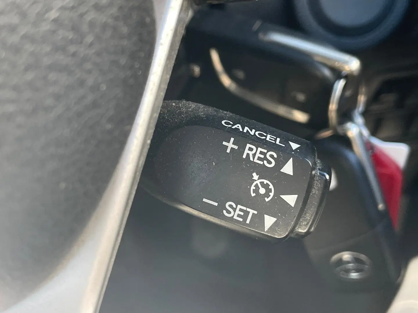 2017 Toyota Hilux Gallery Image 19