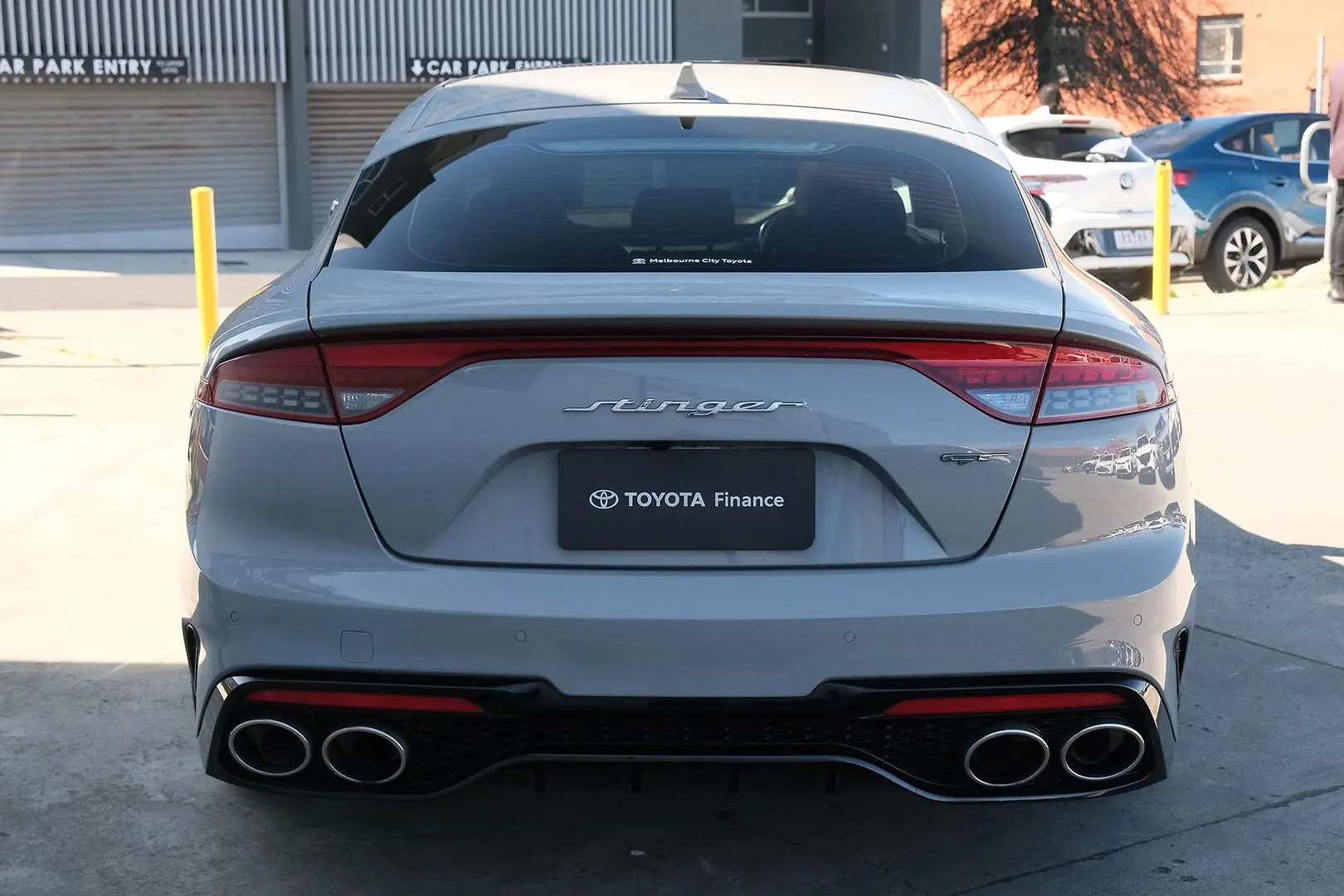 2023 Kia Stinger Gallery Image 4