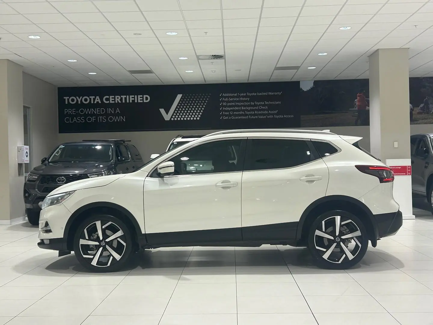 2020 Nissan QASHQAI Gallery Image 6