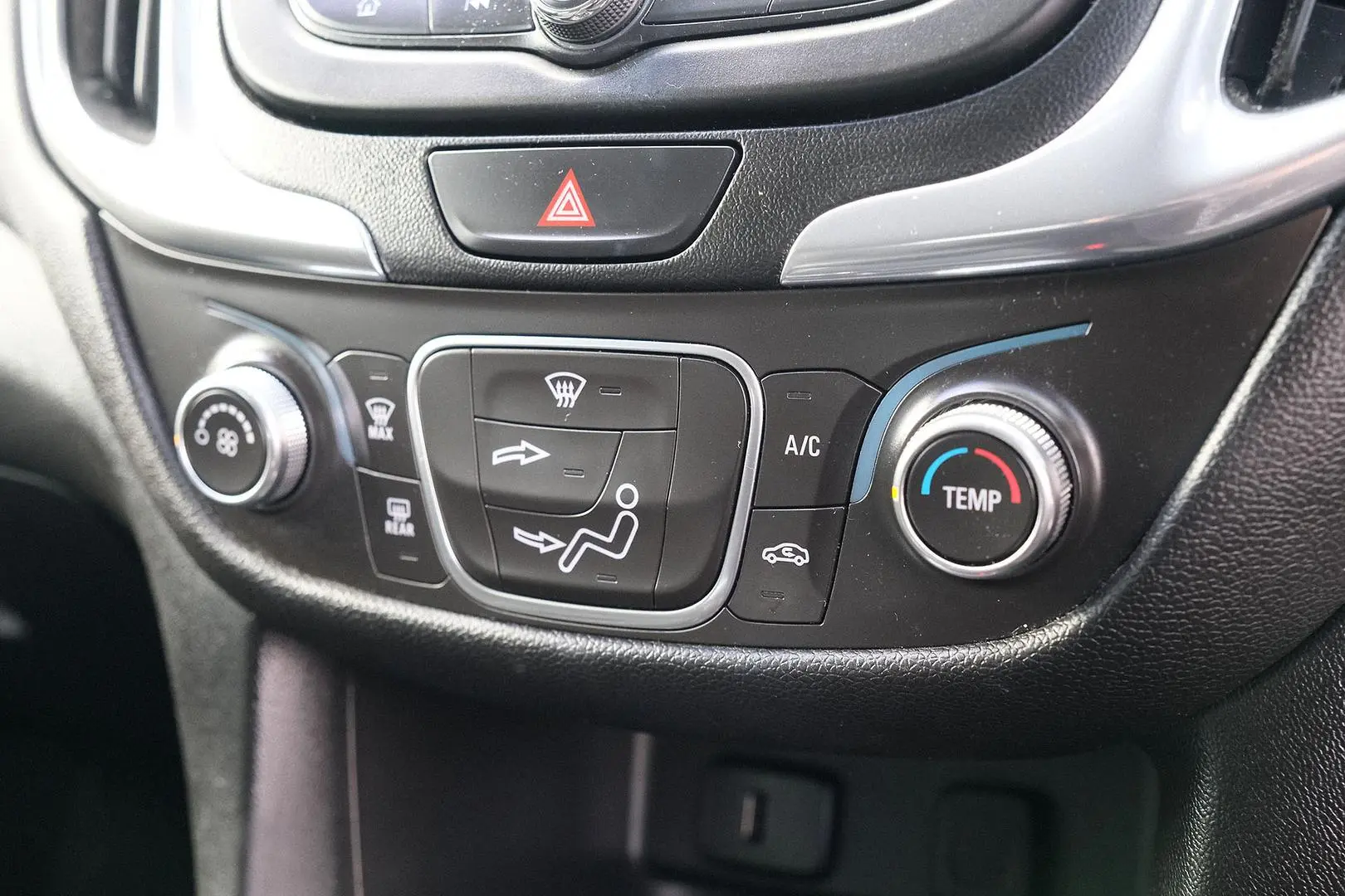 2017 Holden Equinox Gallery Image 19