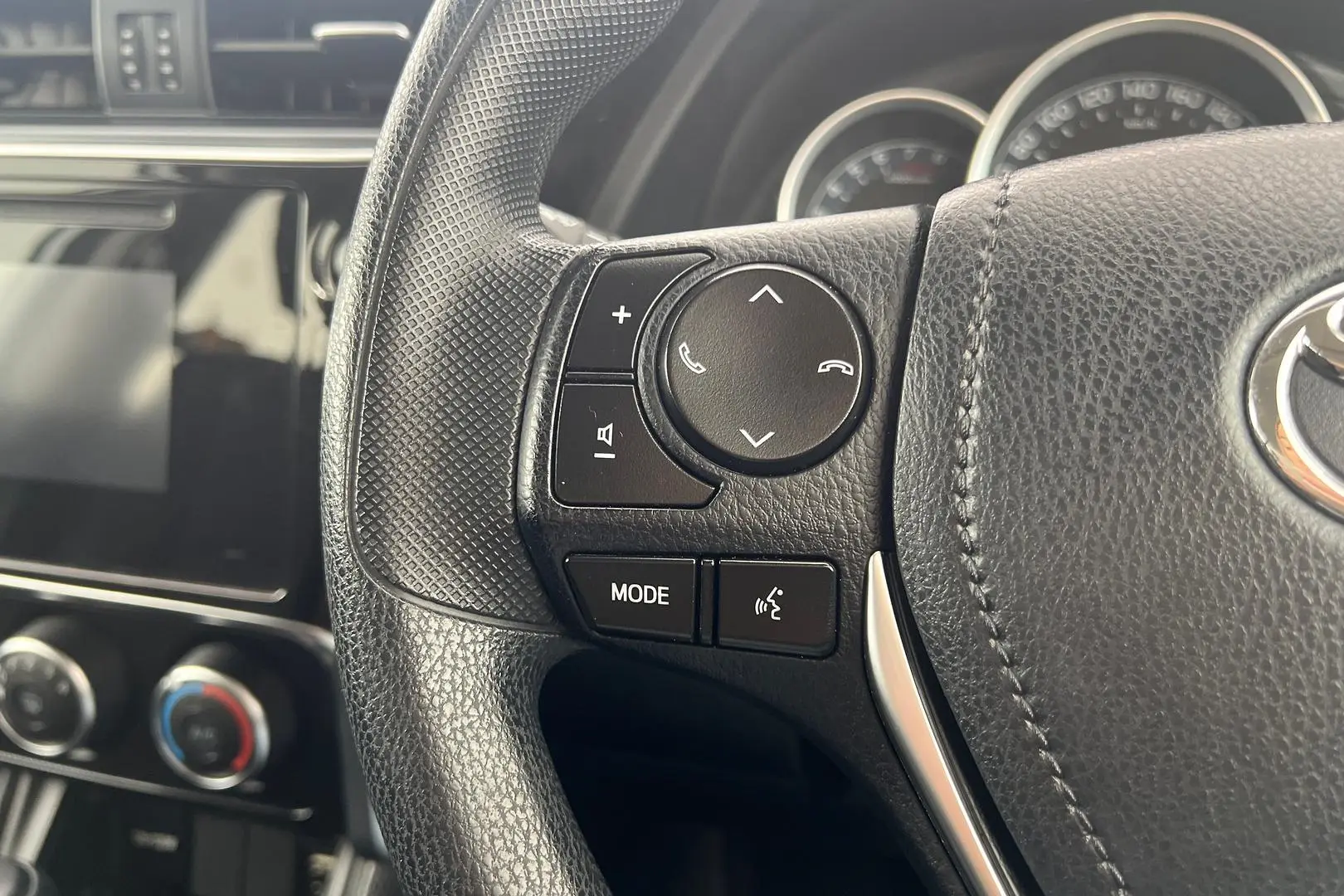 2018 Toyota Corolla Gallery Image 20