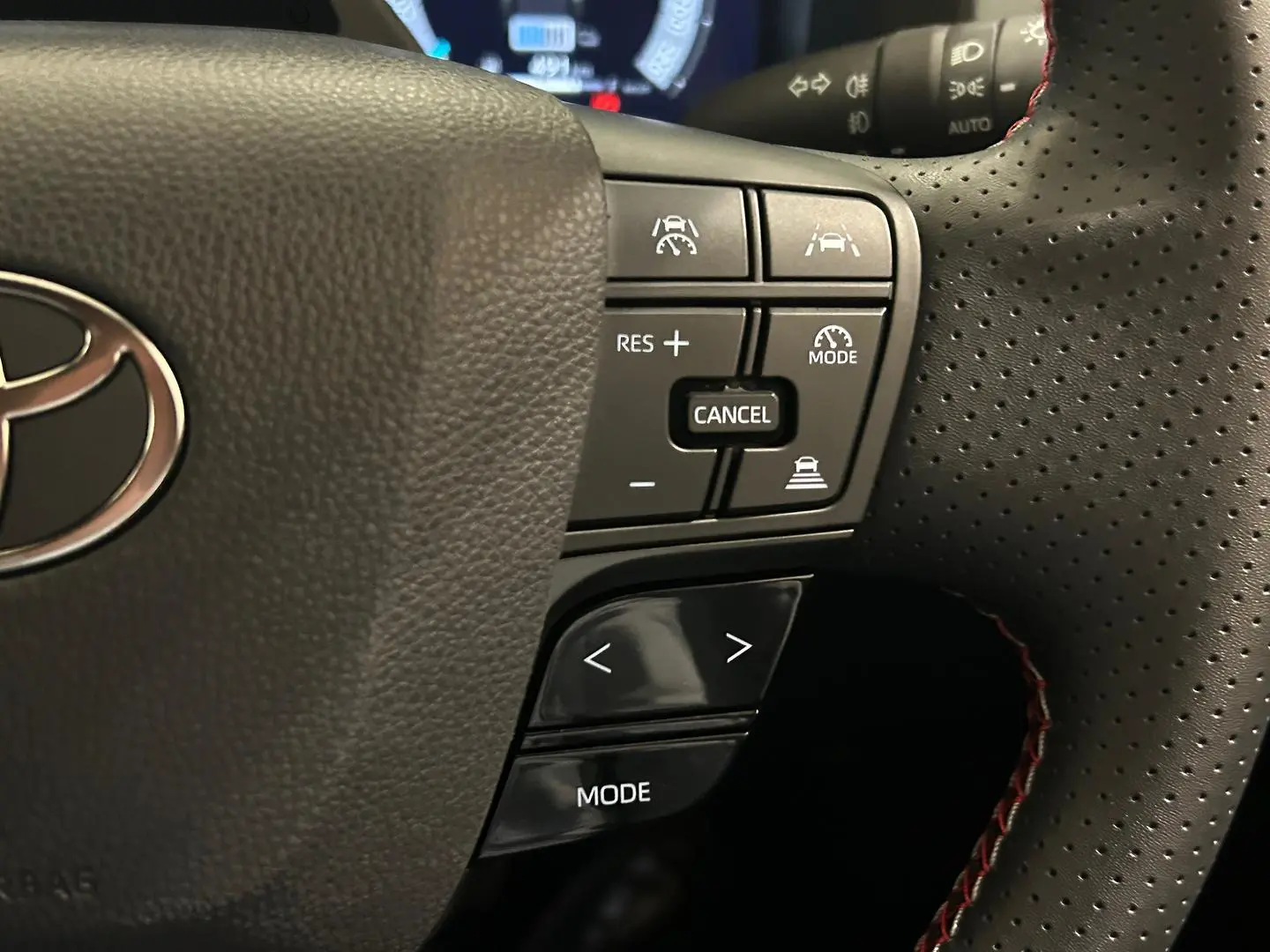 2024 Toyota C-HR Gallery Image 21