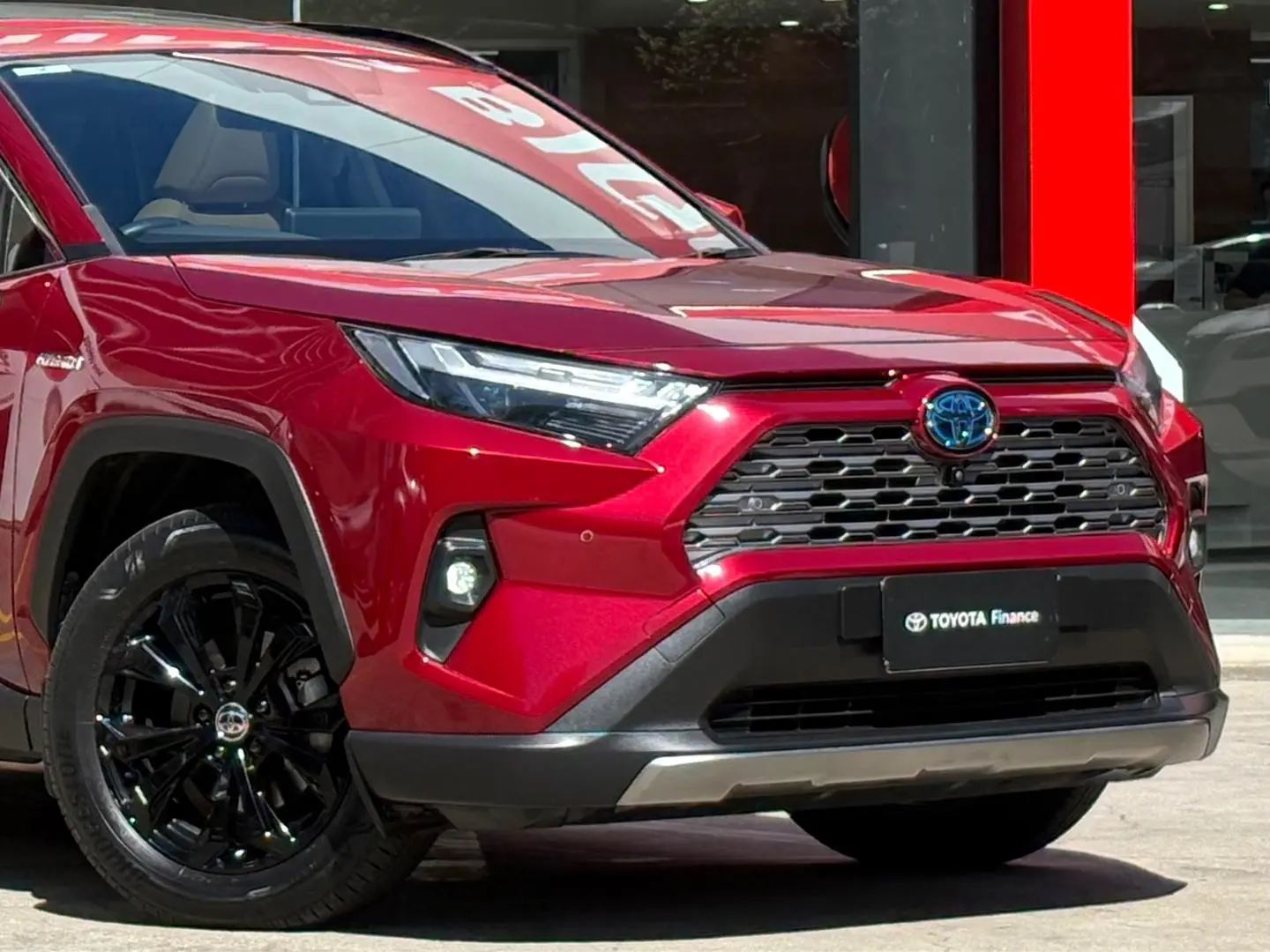 2023 Toyota RAV4 Gallery Image 4