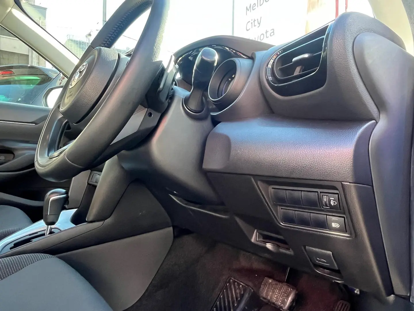 2021 Toyota Yaris Cross Gallery Image 13